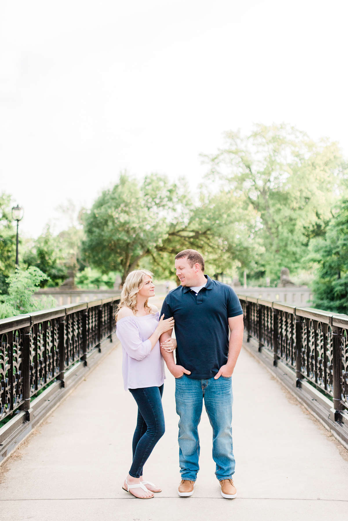 Lake Park Milwaukee Engagement Pictures - Larissa Marie Photography