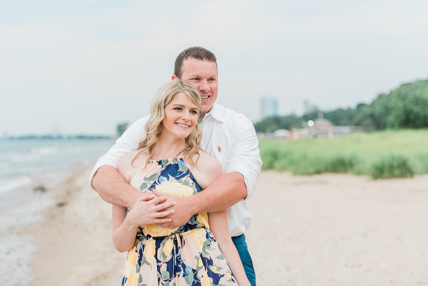 Lake Park Milwaukee Engagement Pictures - Larissa Marie Photography