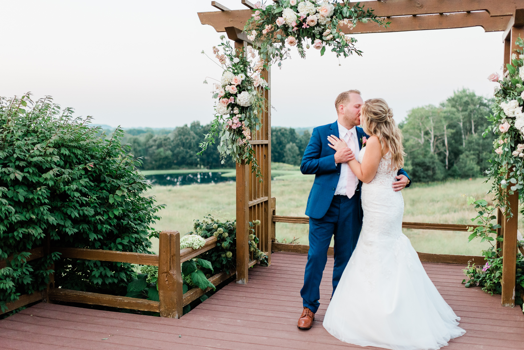 Milford Hills Wedding Photographers - Larissa Marie Photography