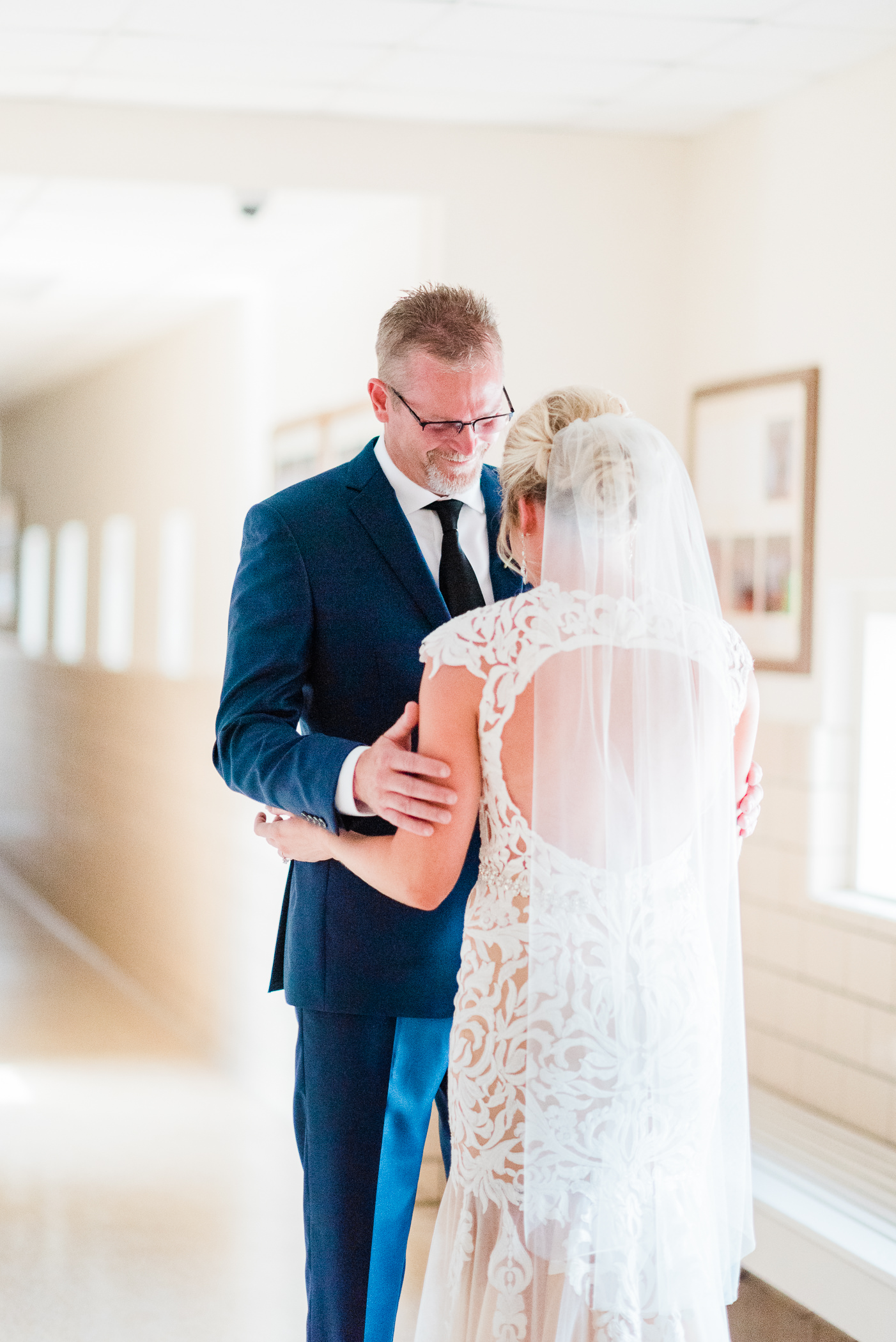 Olde 41 Green Bay, WI Wedding Photographers - Larissa Marie Phot