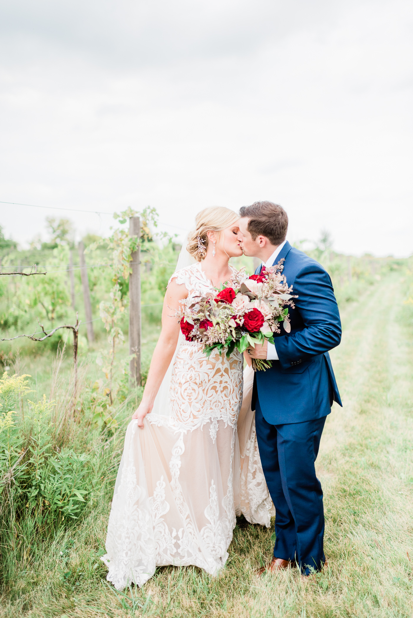 Olde 41 Green Bay, WI Wedding Photographers - Larissa Marie Photography