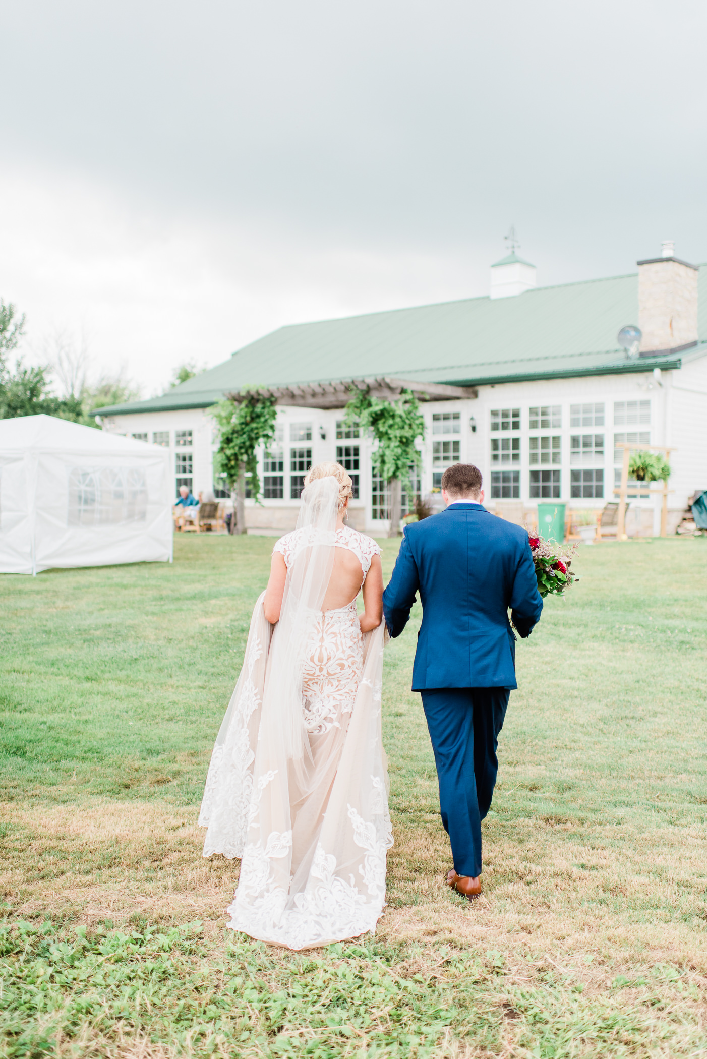 Olde 41 Green Bay, WI Wedding Photographers - Larissa Marie Photography