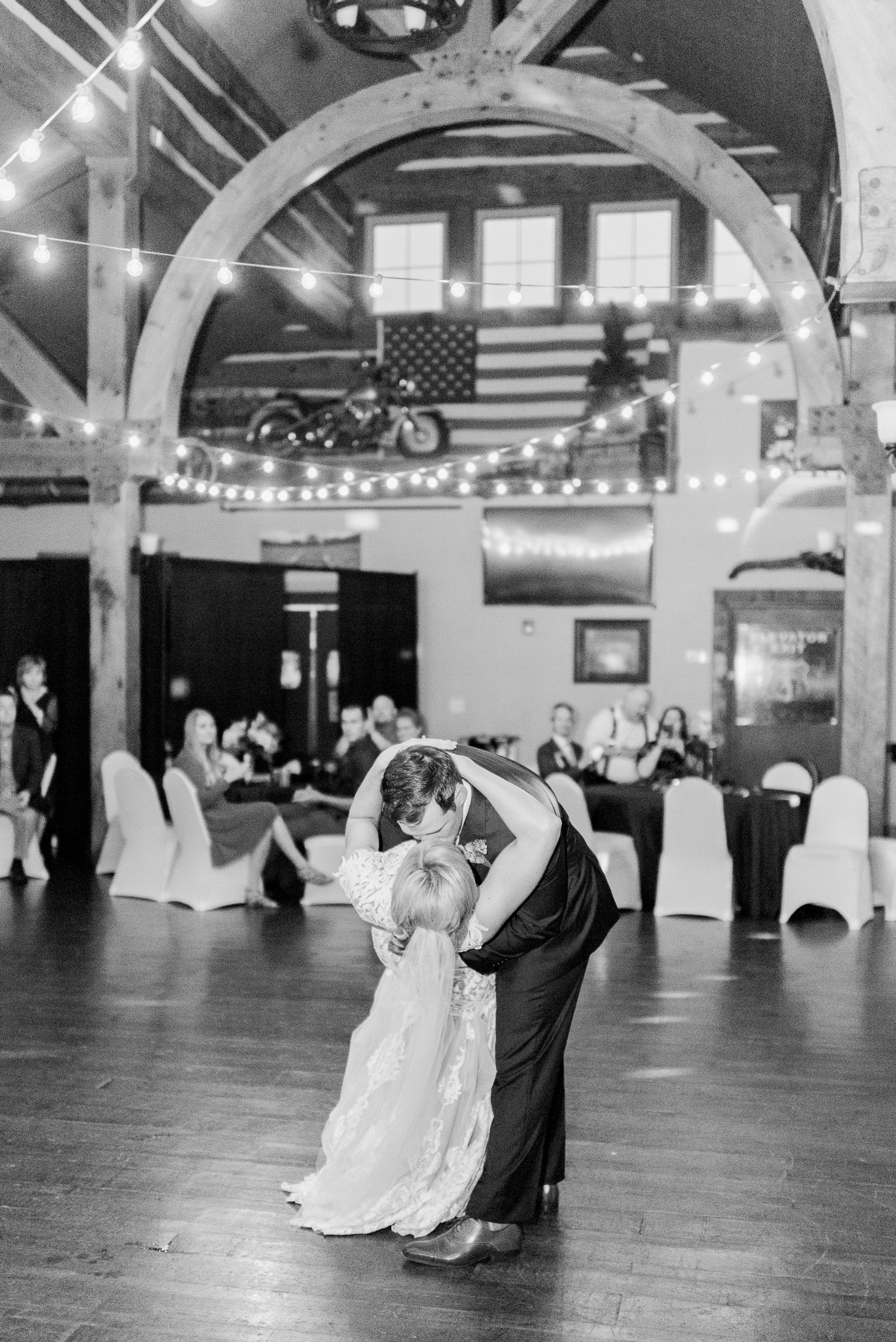 Olde 41 Green Bay, WI Wedding Photographers - Larissa Marie Photography