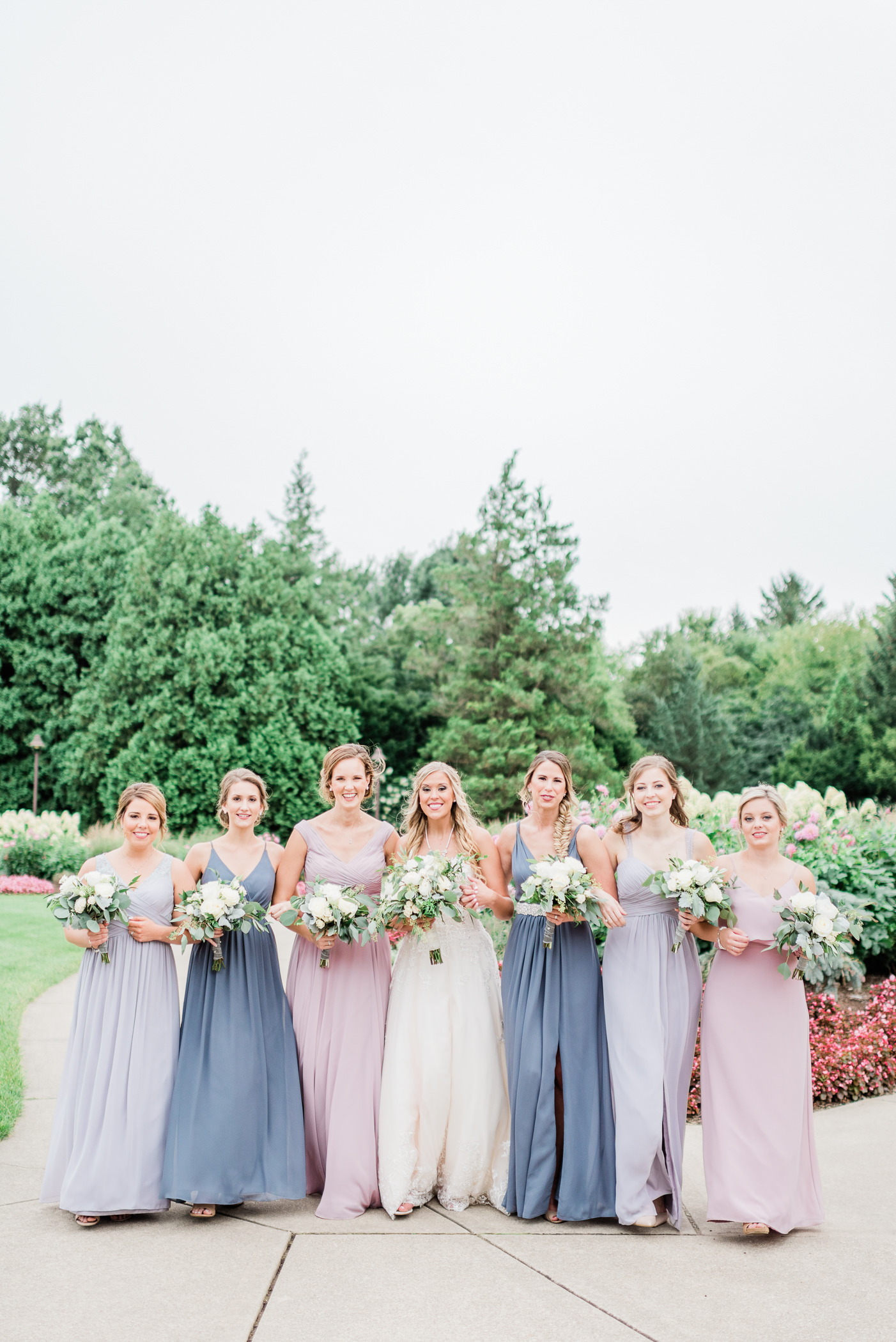 Larissa Marie Photography - Rockford, IL Wedding Photographer