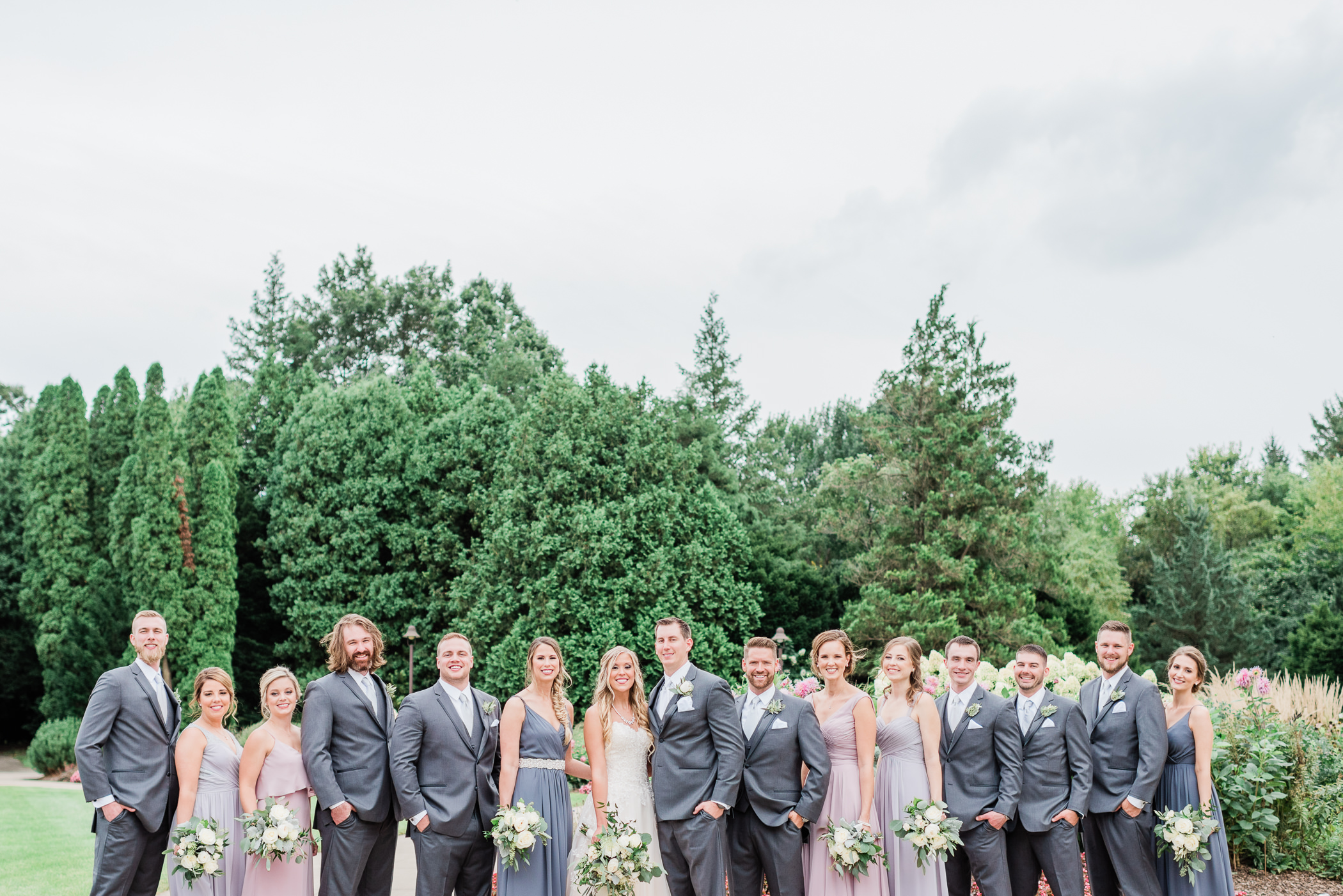 Larissa Marie Photography - Rockford, IL Wedding Photographer