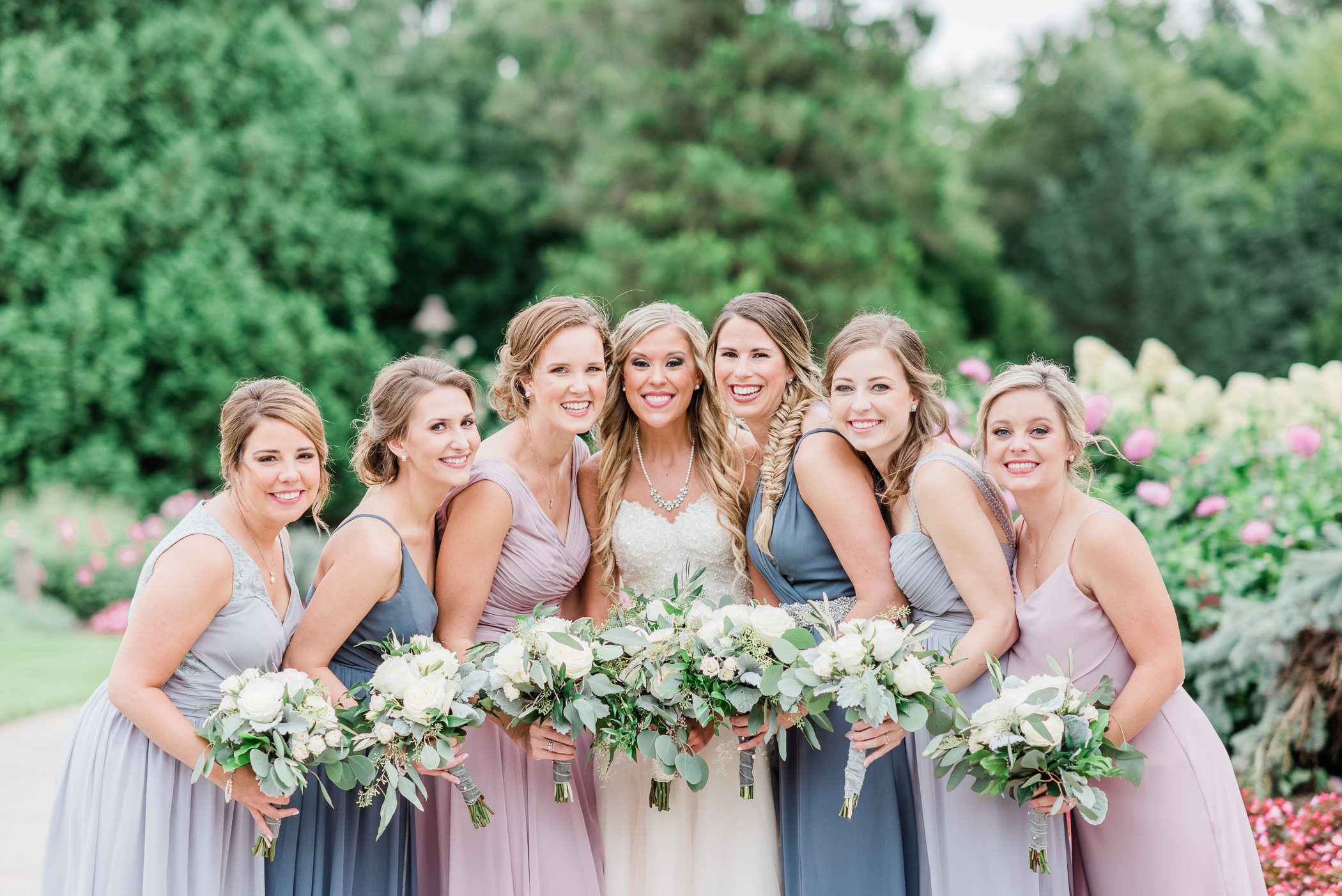 Larissa Marie Photography - Rockford, IL Wedding Photographer