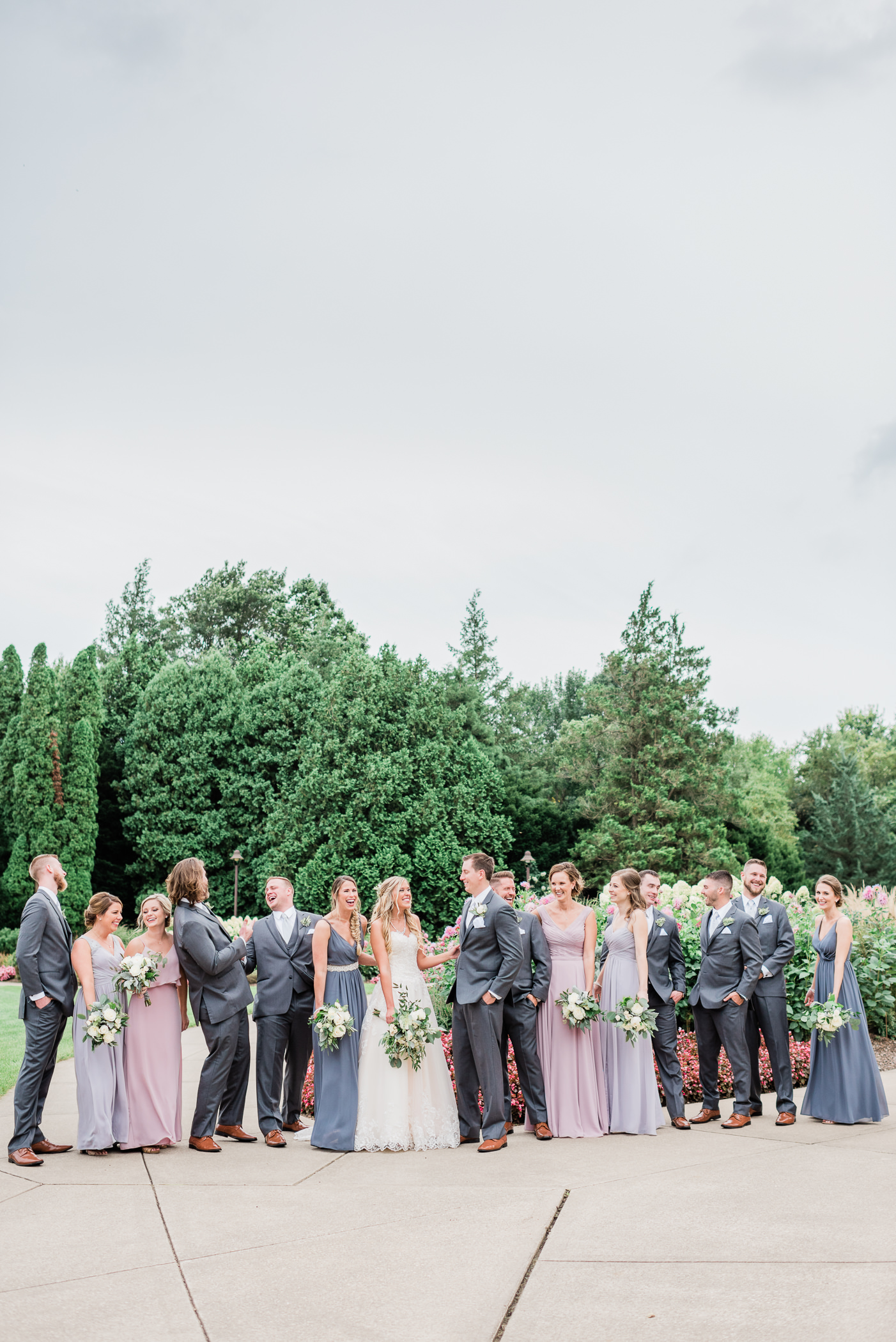 Larissa Marie Photography - Rockford, IL Wedding Photographer