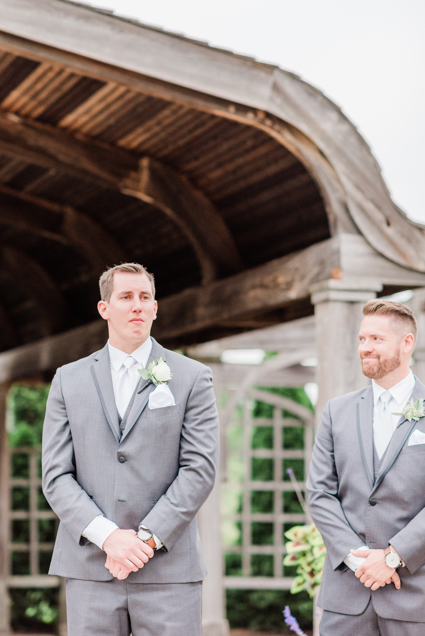 Larissa Marie Photography - Rockford, IL Wedding Photographer