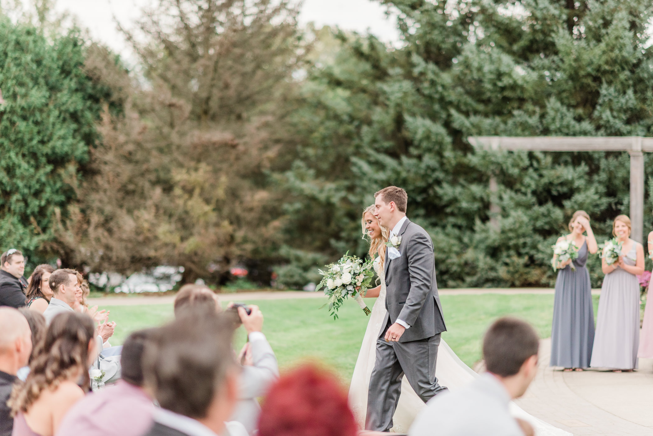 Larissa Marie Photography - Rockford, IL Wedding Photographer