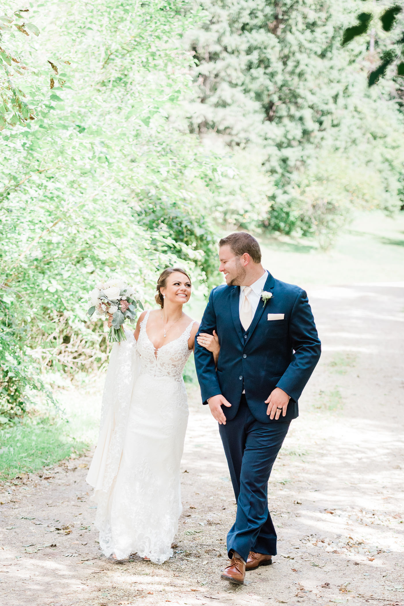 Terrace 167 Wedding Photographer - Larissa Marie Photography