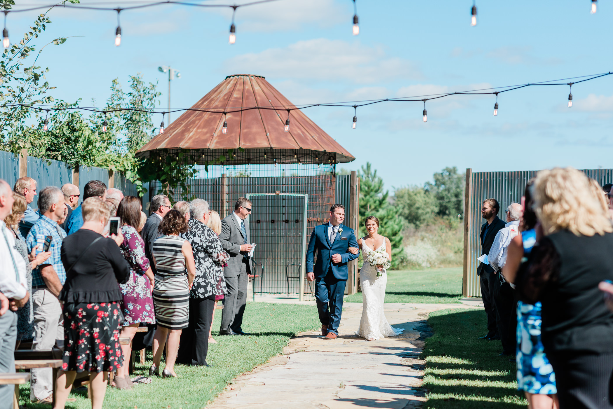 Terrace 167 Wedding Photographer - Larissa Marie Photography