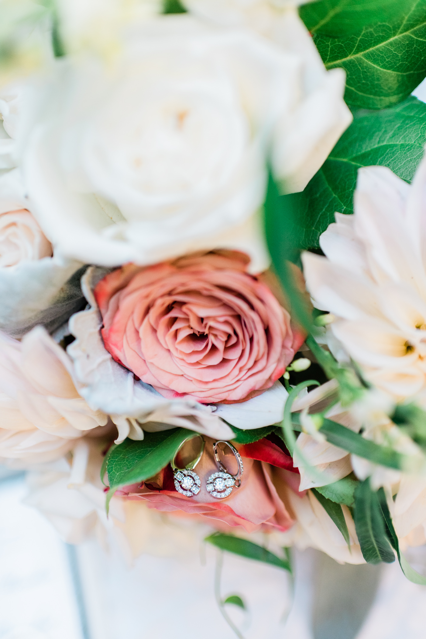 Maple Bluff Country Club Wedding Photographer - Larissa Marie Photography