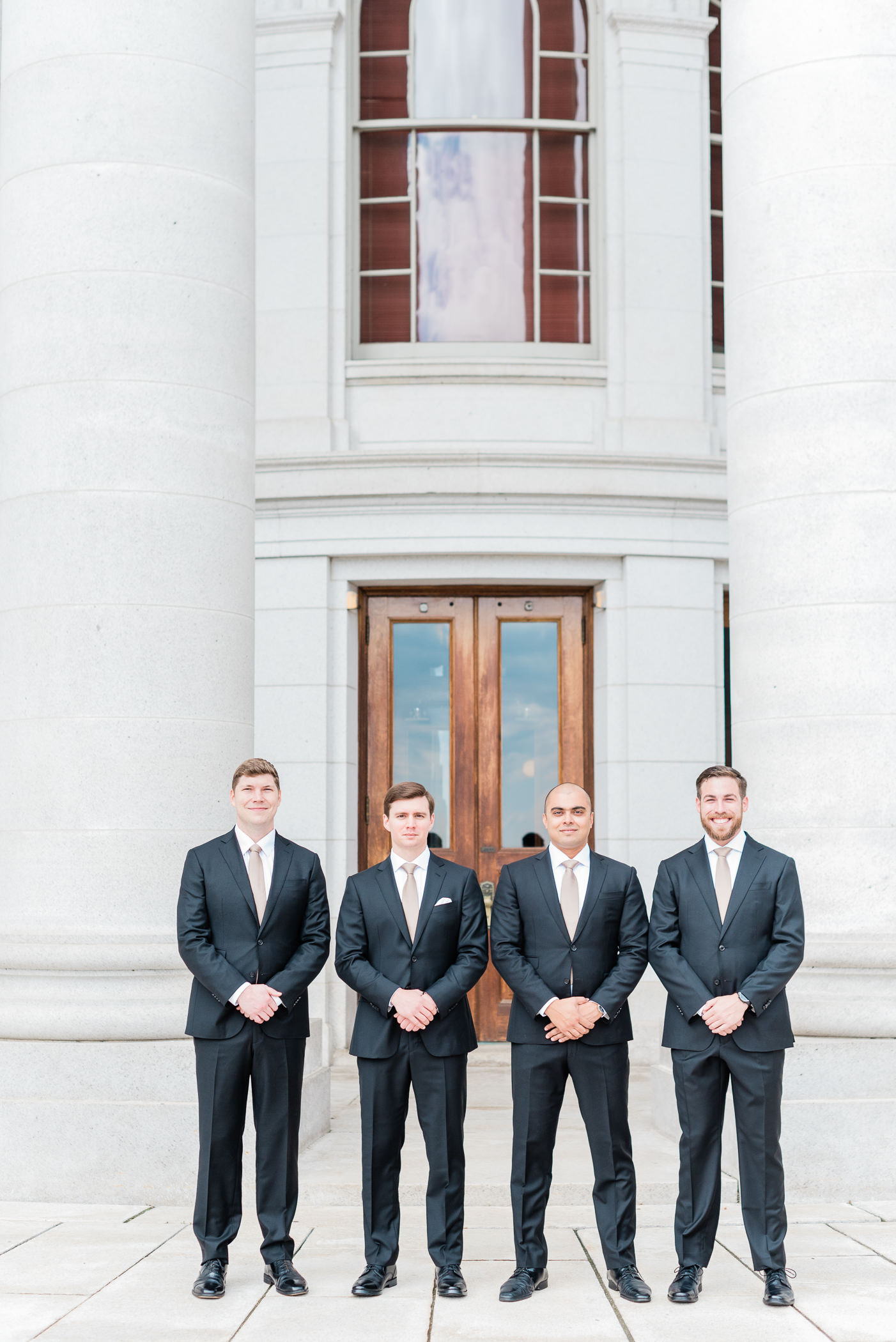 Maple Bluff Country Club Wedding Photographer - Larissa Marie Photography