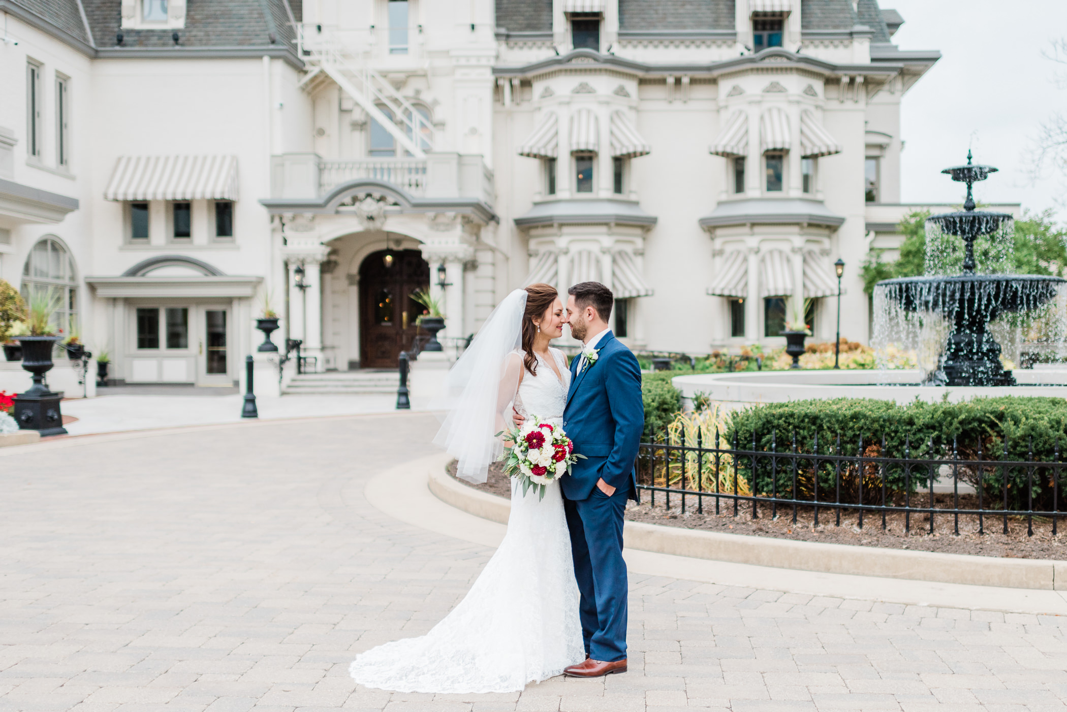 Wisconsin City Club Wedding Photographers - Larissa Marie Photography