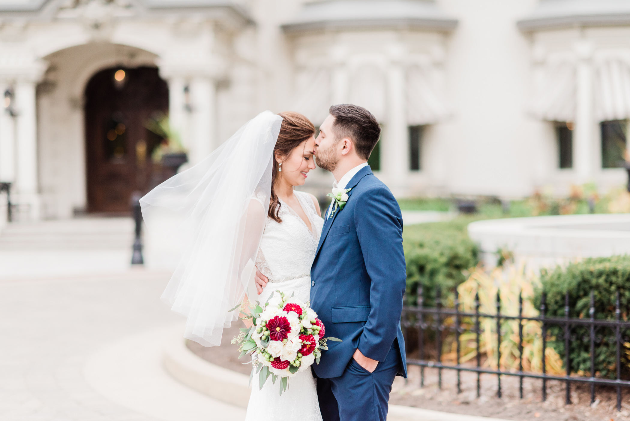 Wisconsin City Club Wedding Photographers - Larissa Marie Photography