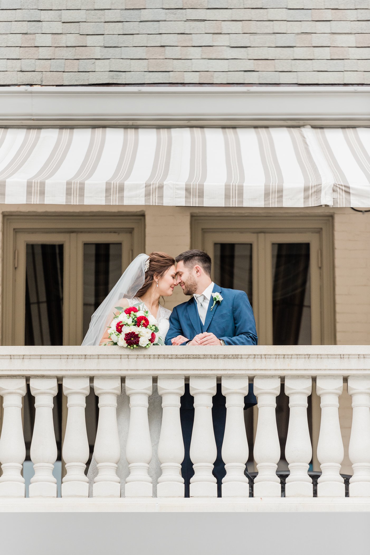 Wisconsin City Club Wedding Photographers - Larissa Marie Photography