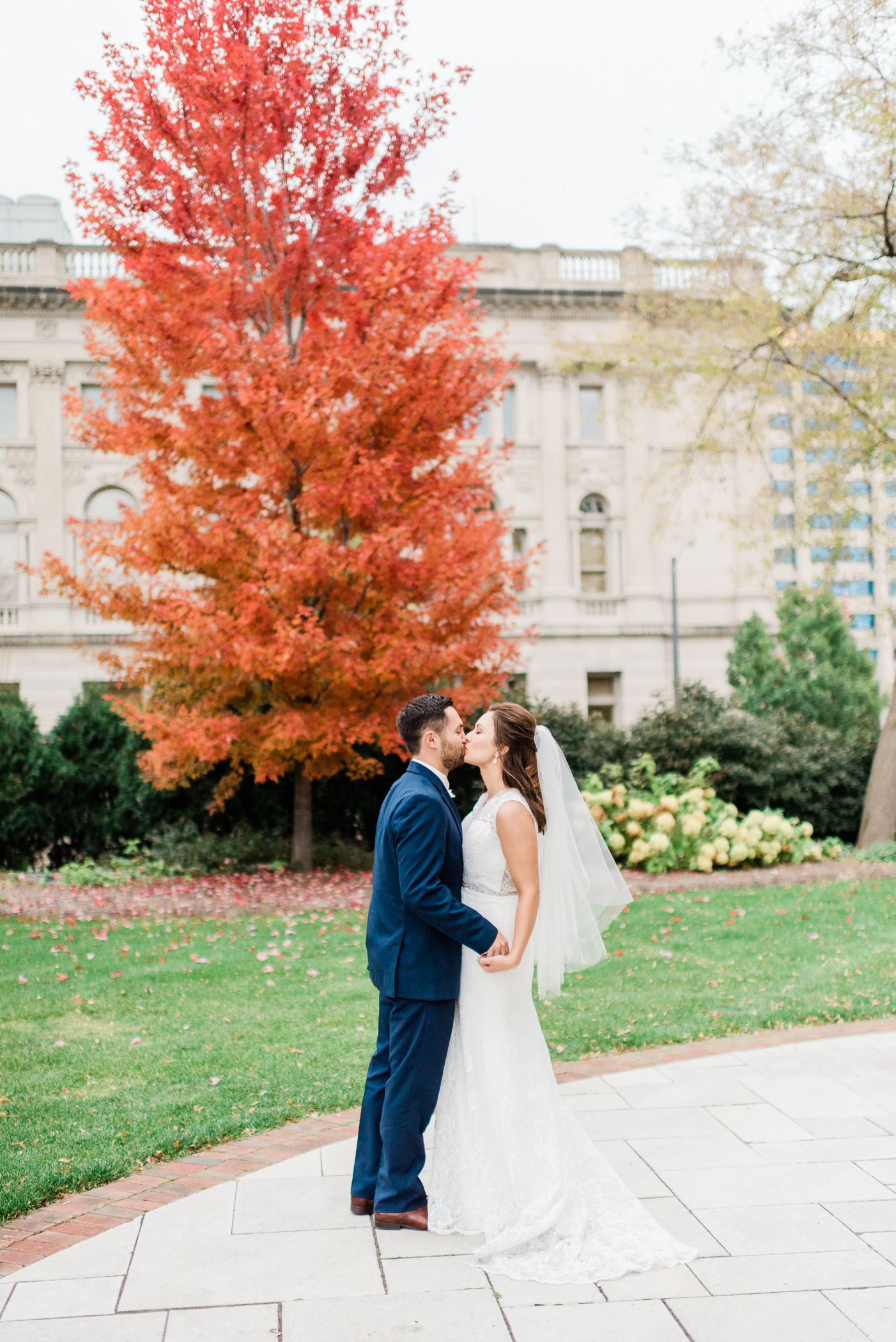 Wisconsin City Club Wedding Photographers - Larissa Marie Photography