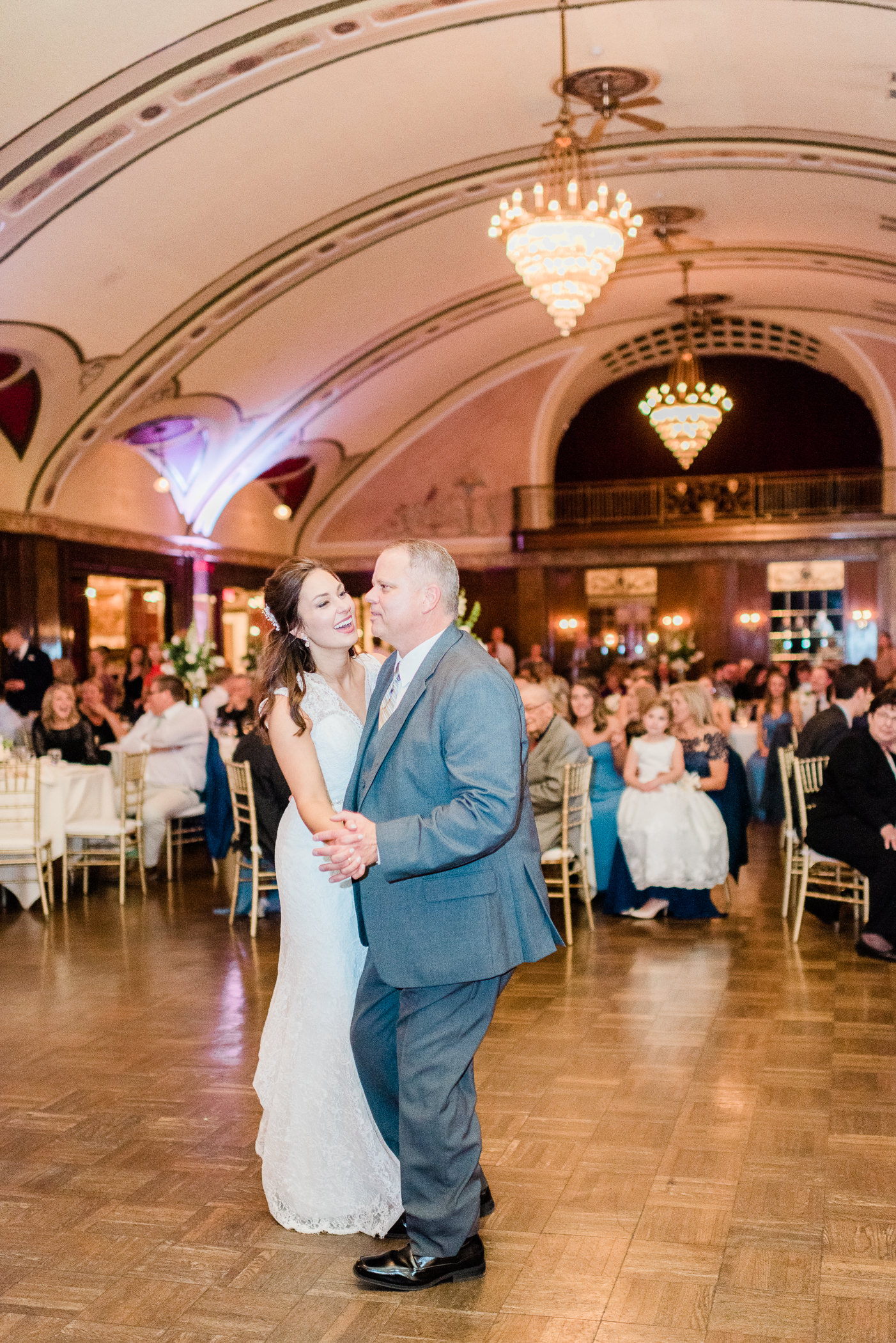 Wisconsin City Club Wedding Photographers - Larissa Marie Photography