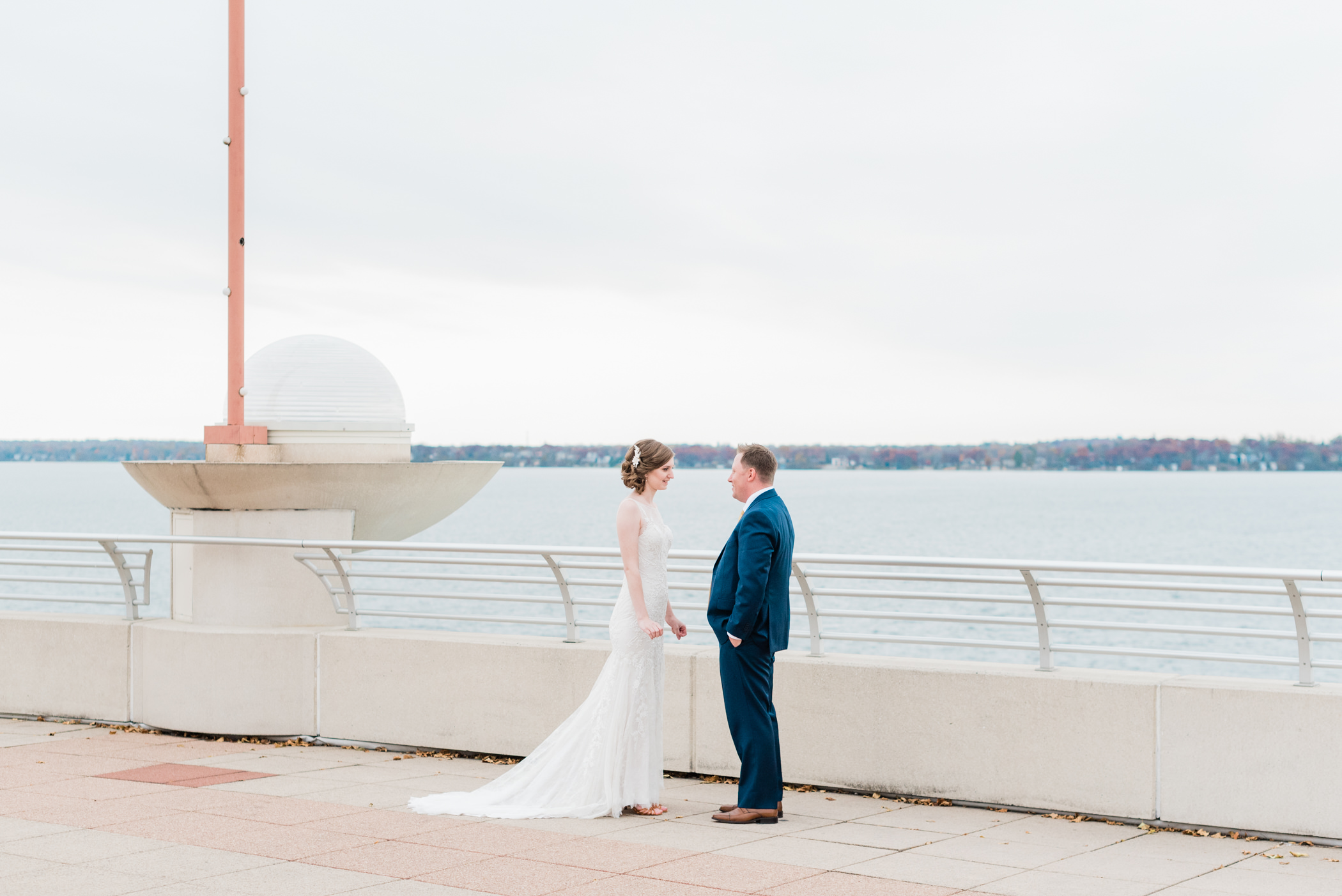 Monona Terrace Wedding Photographer - Larissa Marie Photography