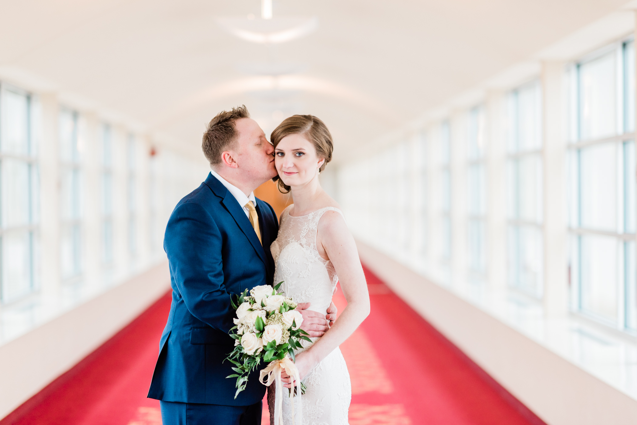 Monona Terrace Wedding Photographer - Larissa Marie Photography