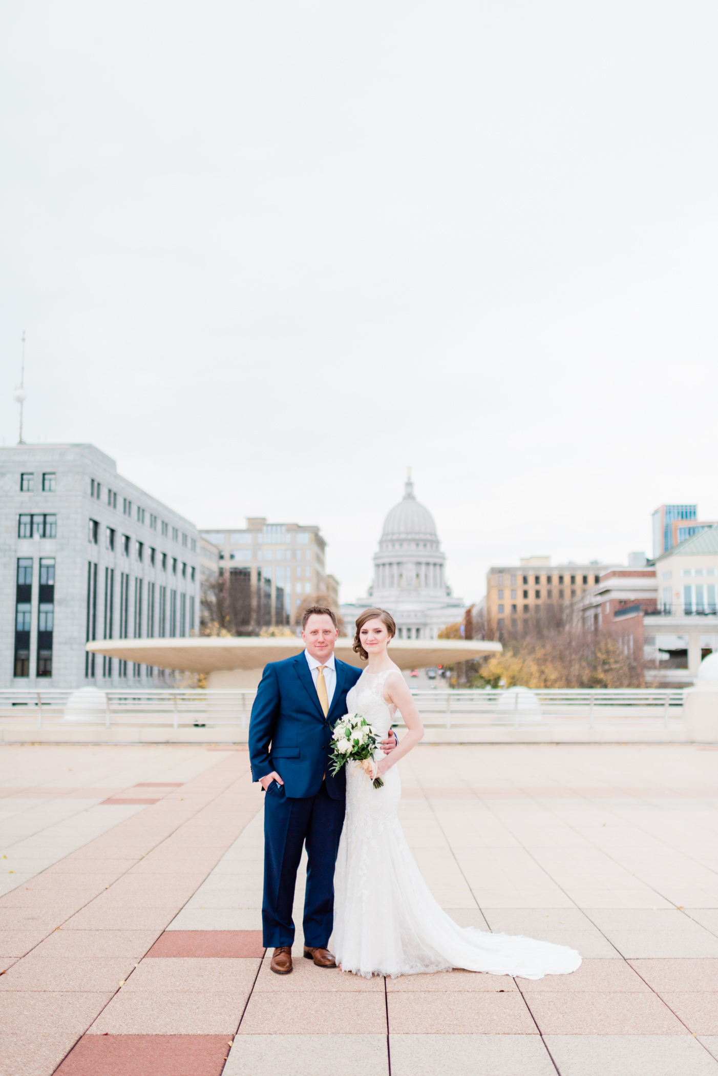 Monona Terrace Wedding Photographer - Larissa Marie Photography