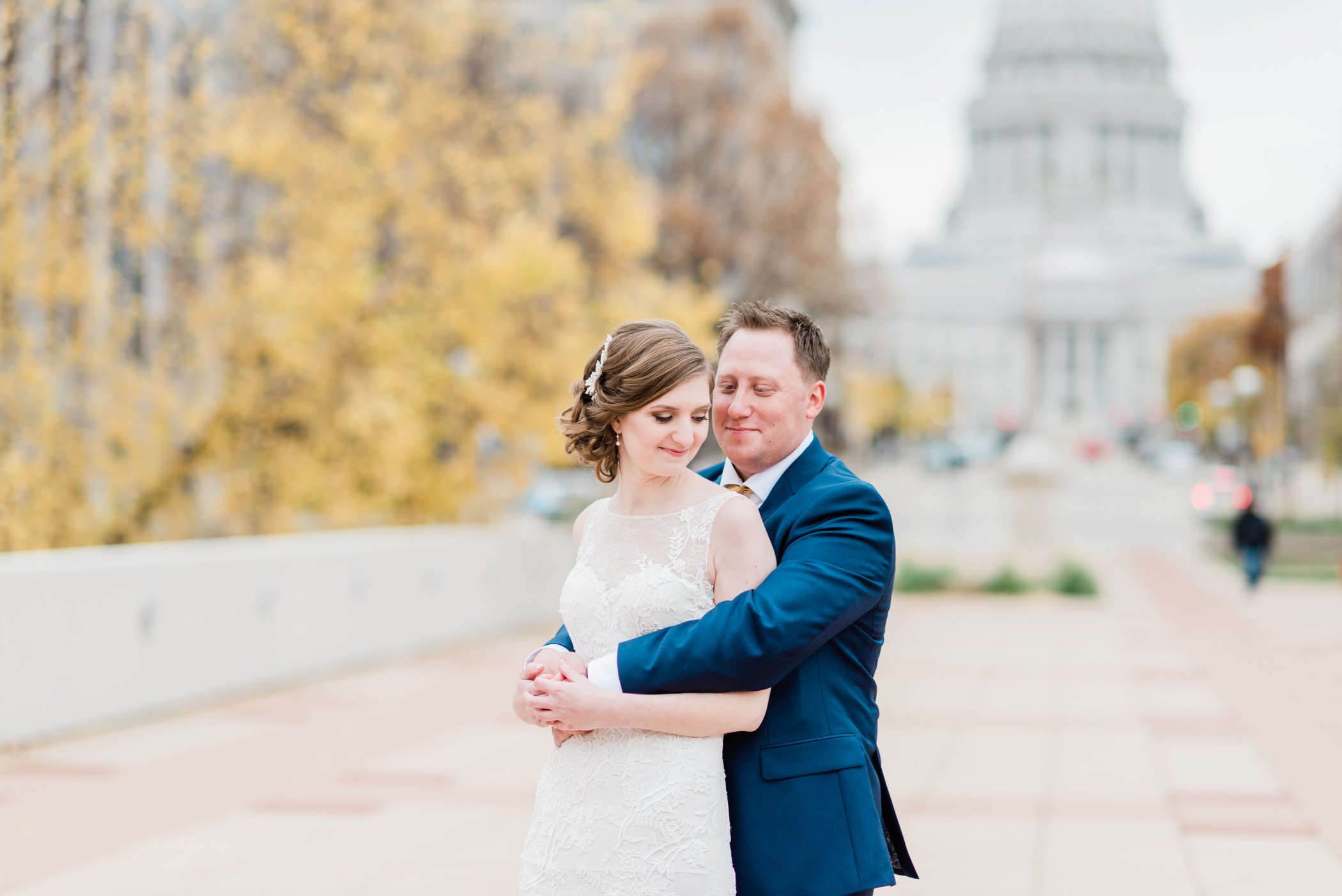 Monona Terrace Wedding Photographer - Larissa Marie Photography