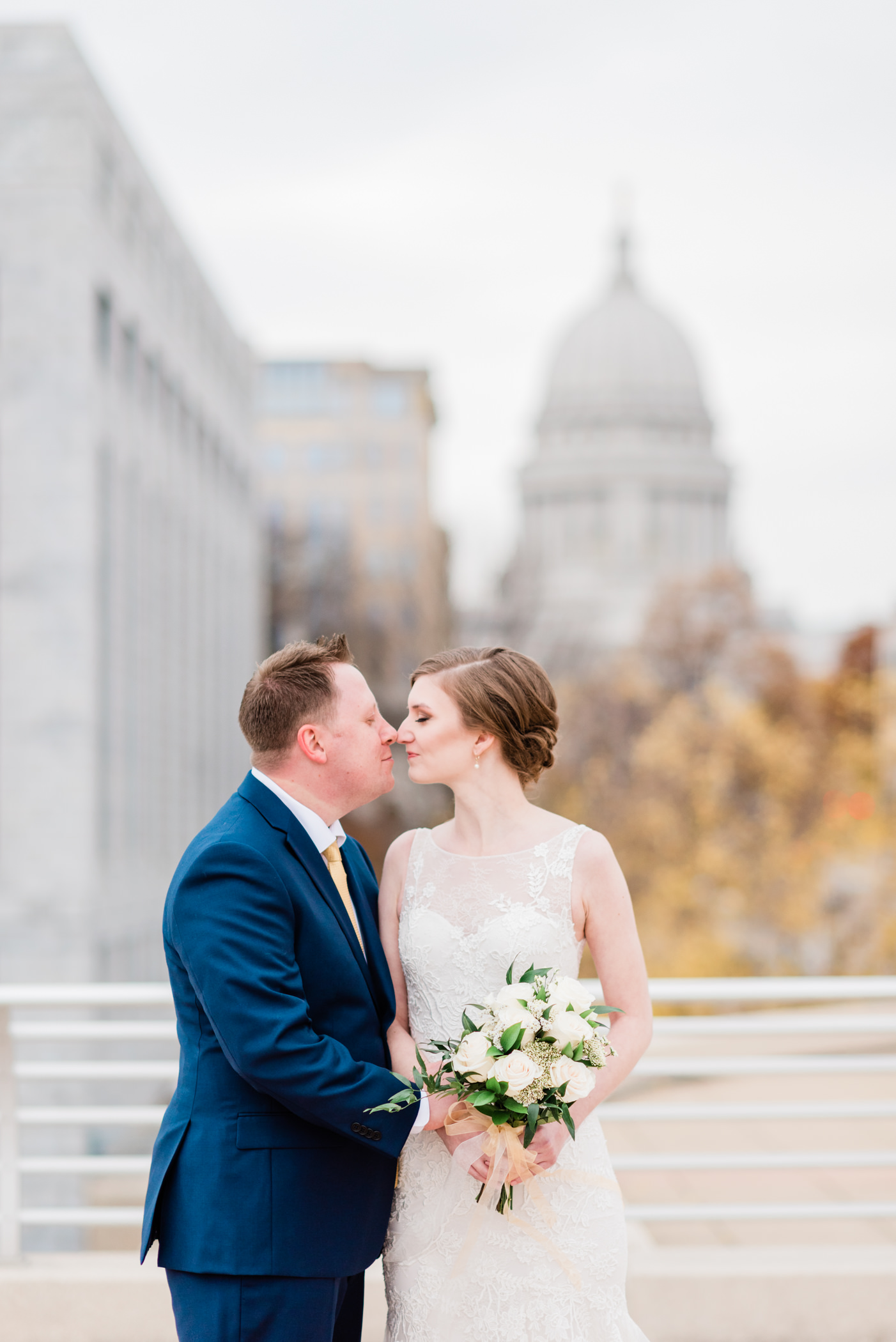 Monona Terrace Wedding Photographer - Larissa Marie Photography