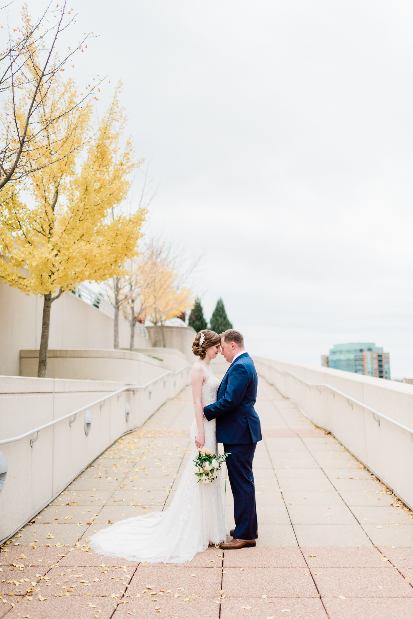 Monona Terrace Wedding Photographer - Larissa Marie Photography