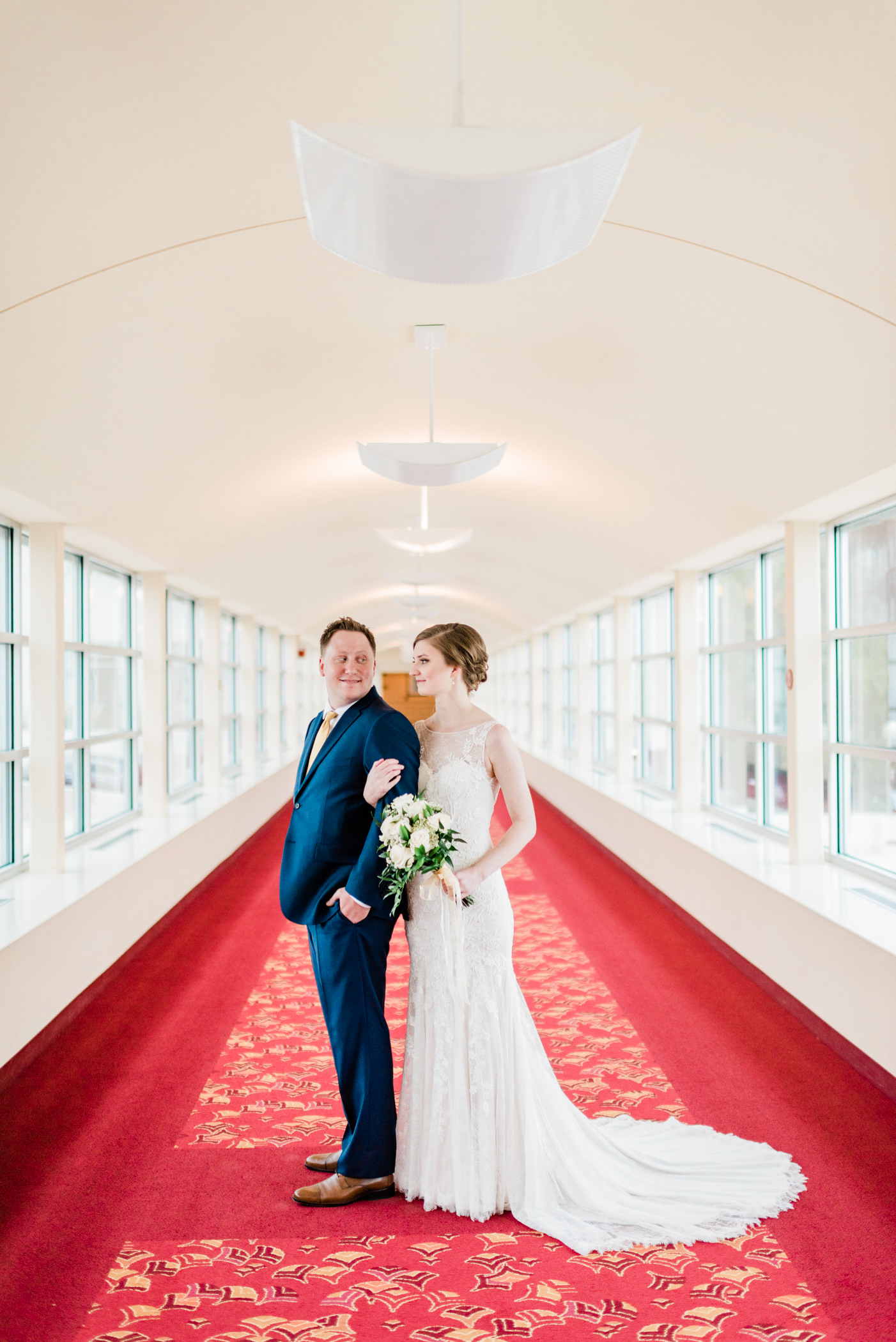 Monona Terrace Wedding Photographer - Larissa Marie Photography