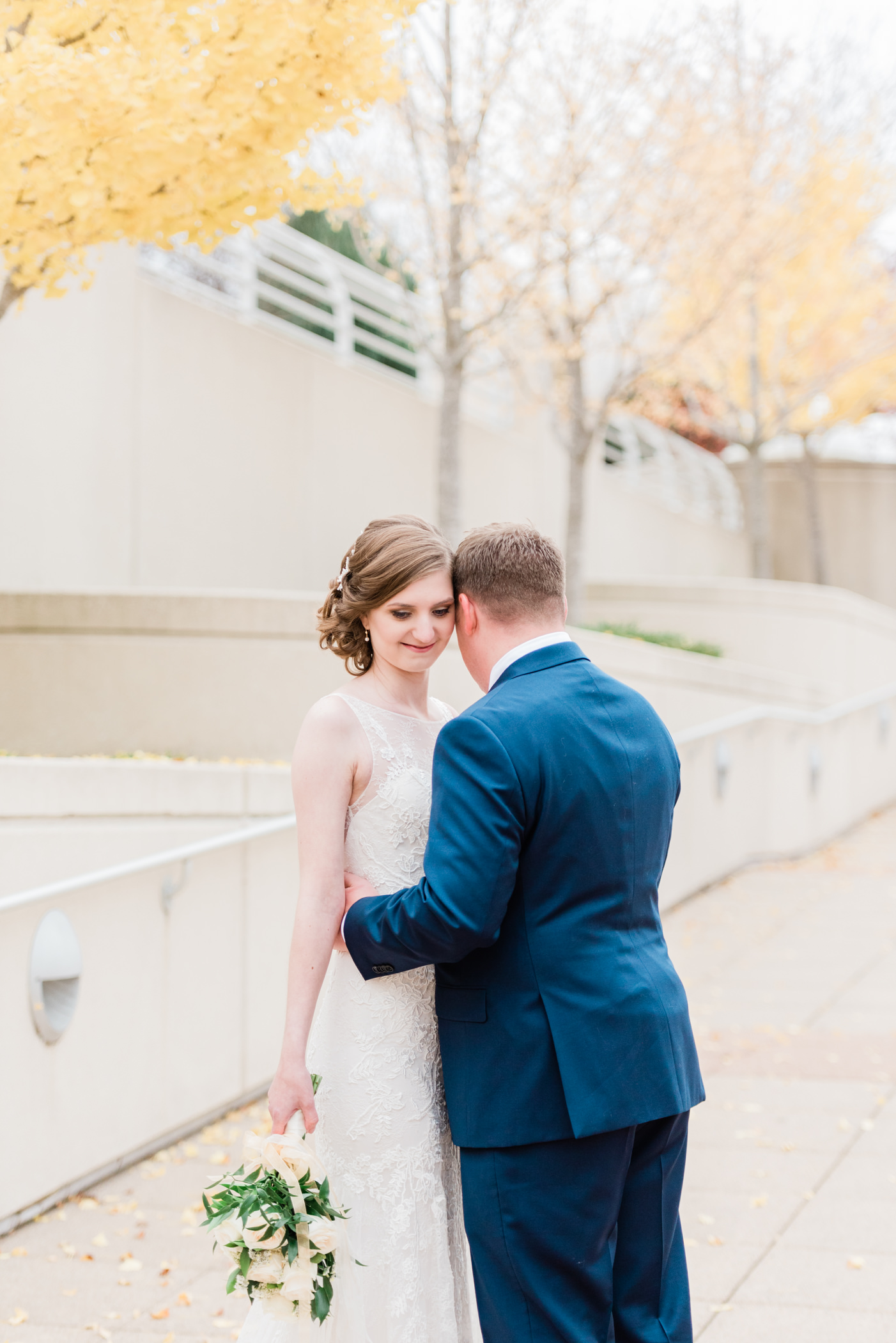 Monona Terrace Wedding Photographer - Larissa Marie Photography