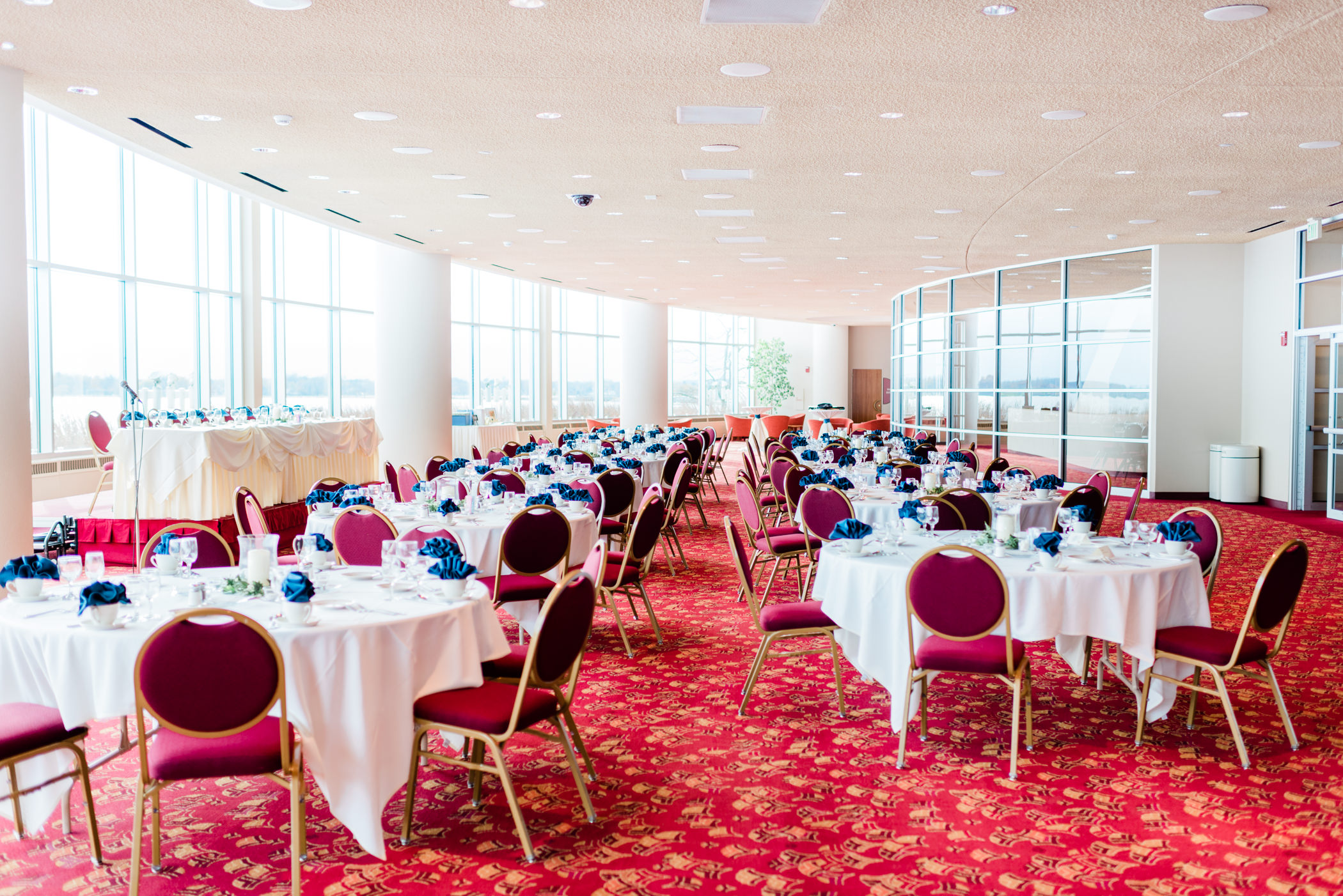 Monona Terrace Wedding Photographer - Larissa Marie Photography