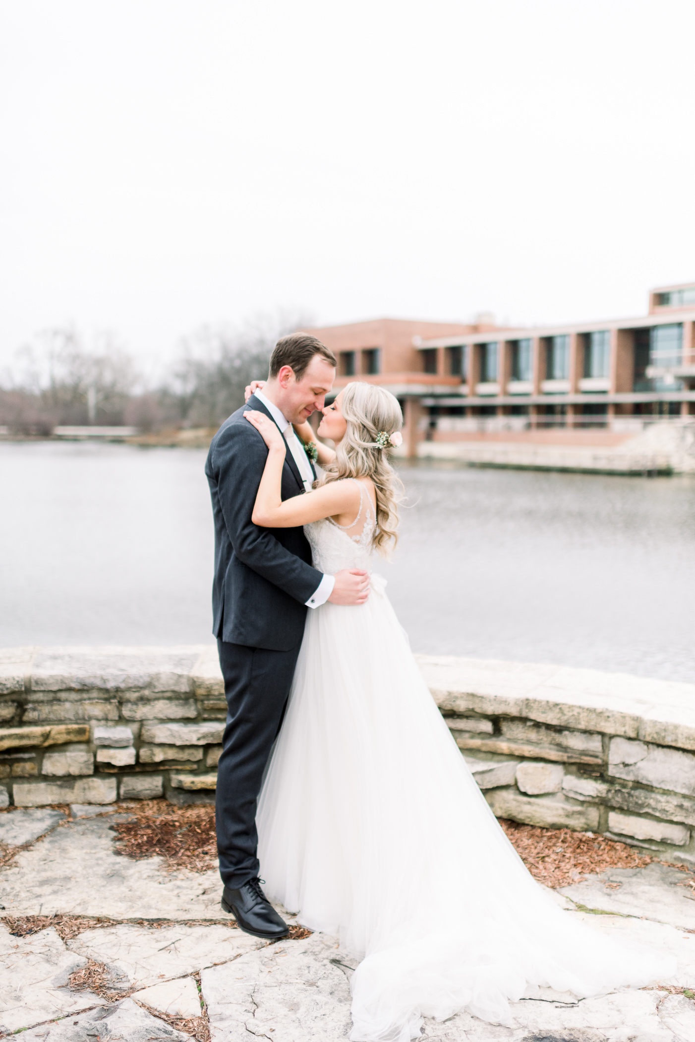 Hyatt Lodge Wedding Photographers - Larissa Marie Photography