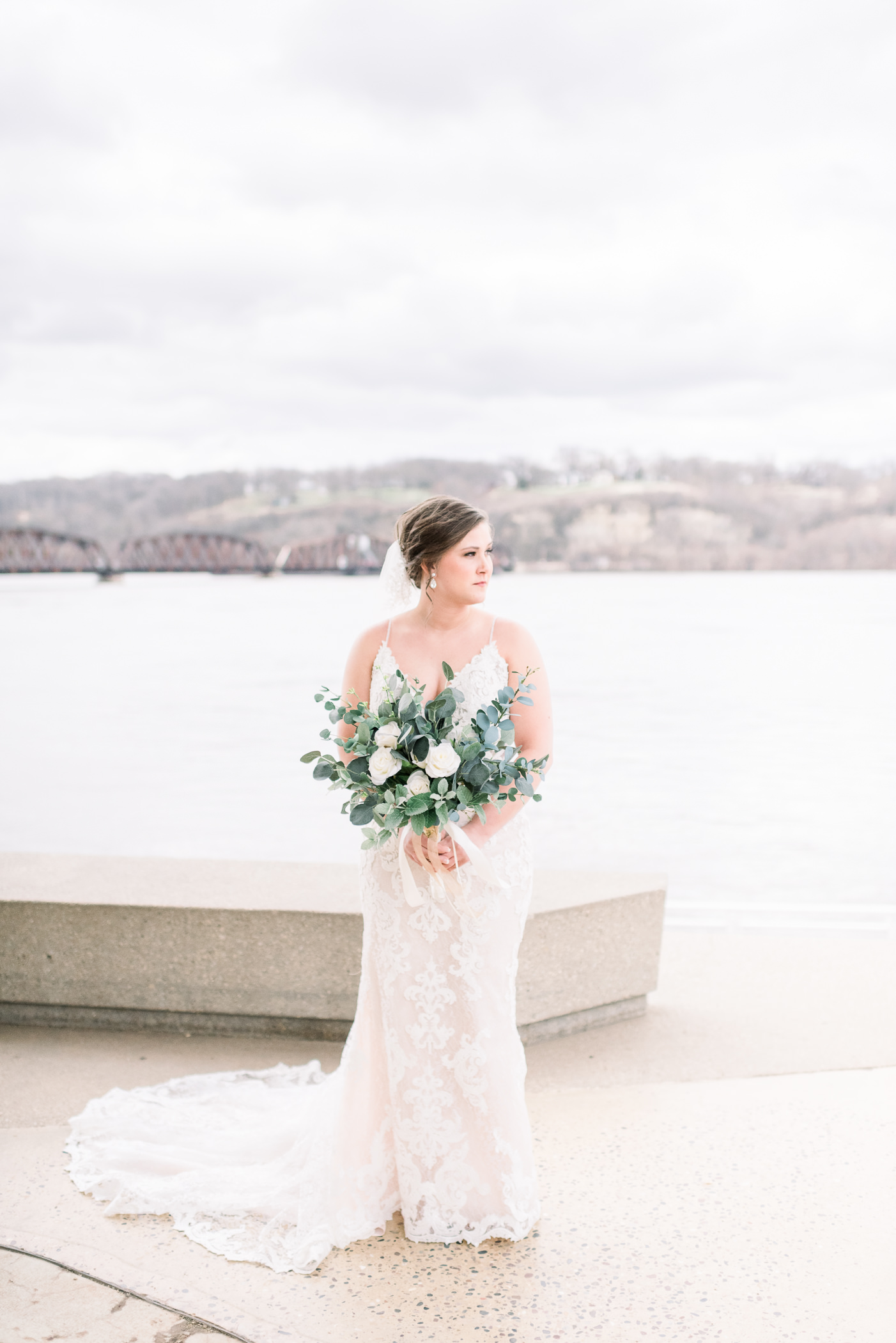 Grand River Center Wedding Photographers - Larissa Marie Photography