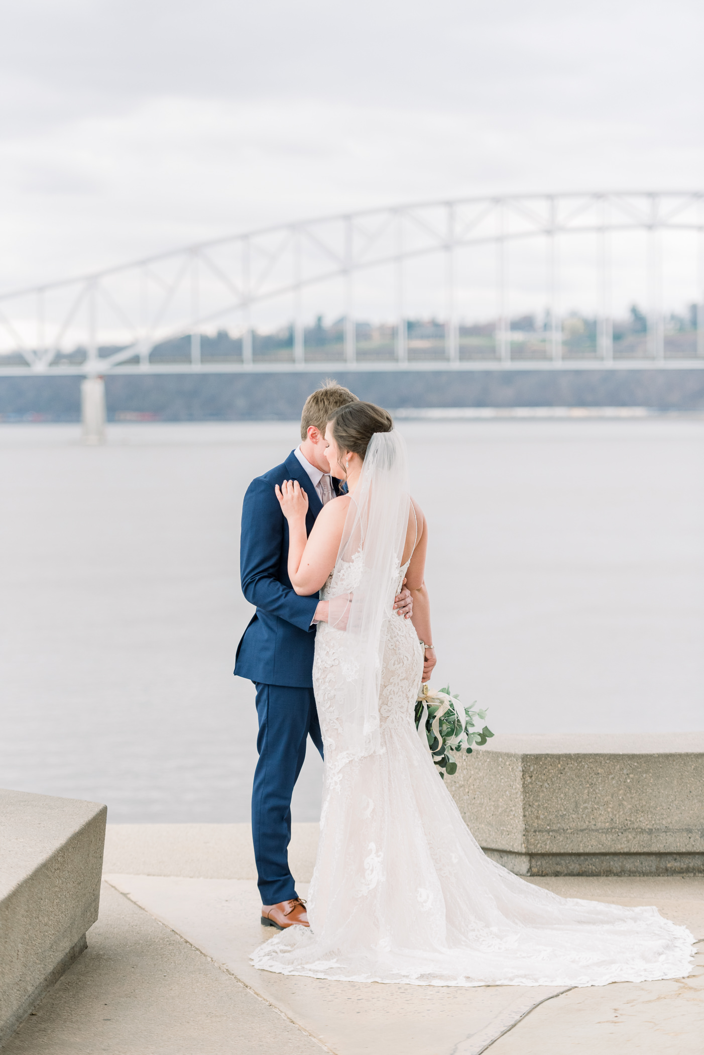 Grand River Center Wedding Photographers - Larissa Marie Photography