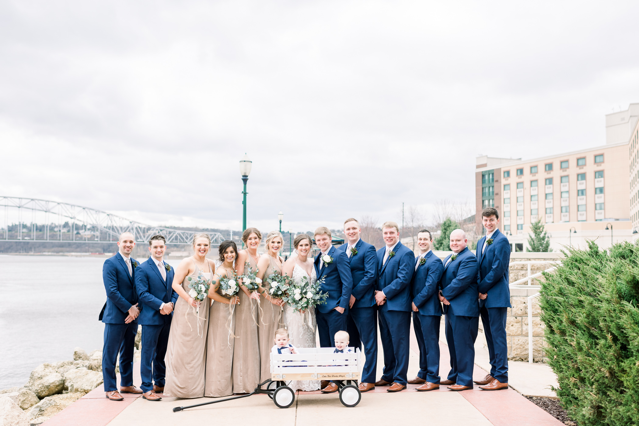 Grand River Center Wedding Photographers - Larissa Marie Photography