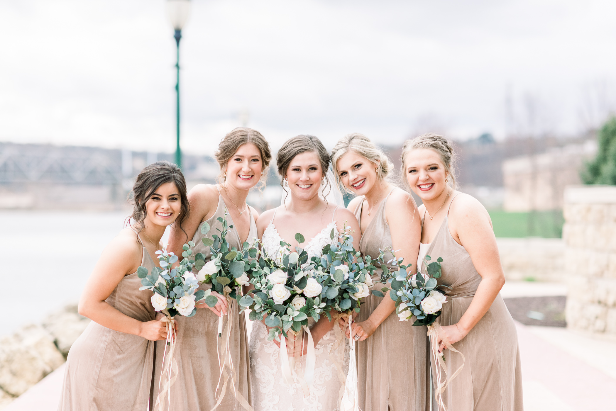 Grand River Center Wedding Photographers - Larissa Marie Photography