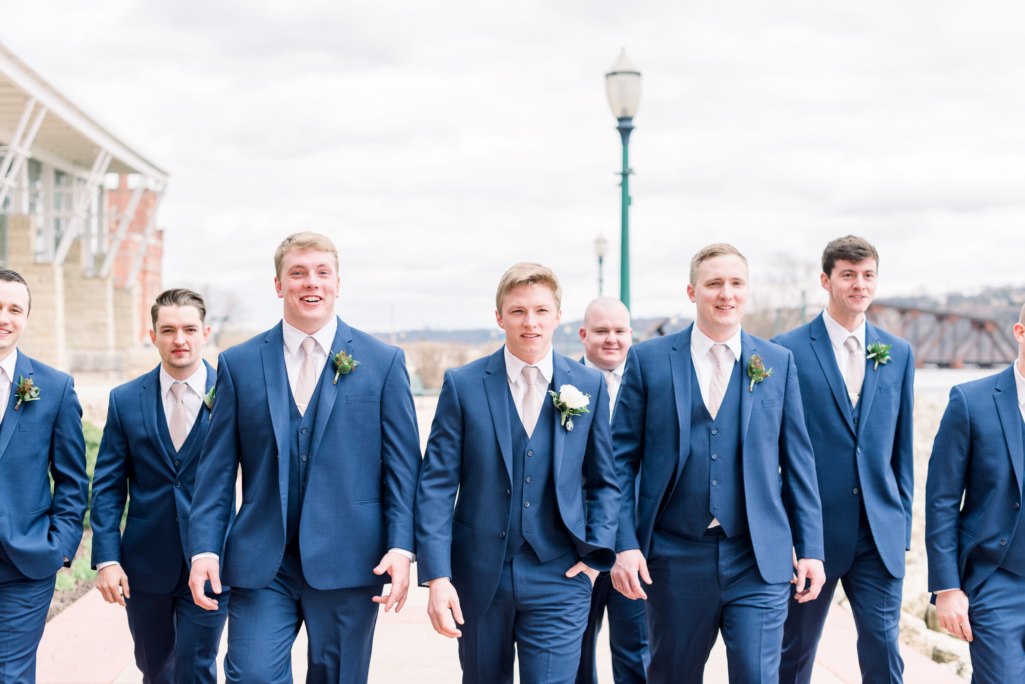 Grand River Center Wedding Photographers - Larissa Marie Photography