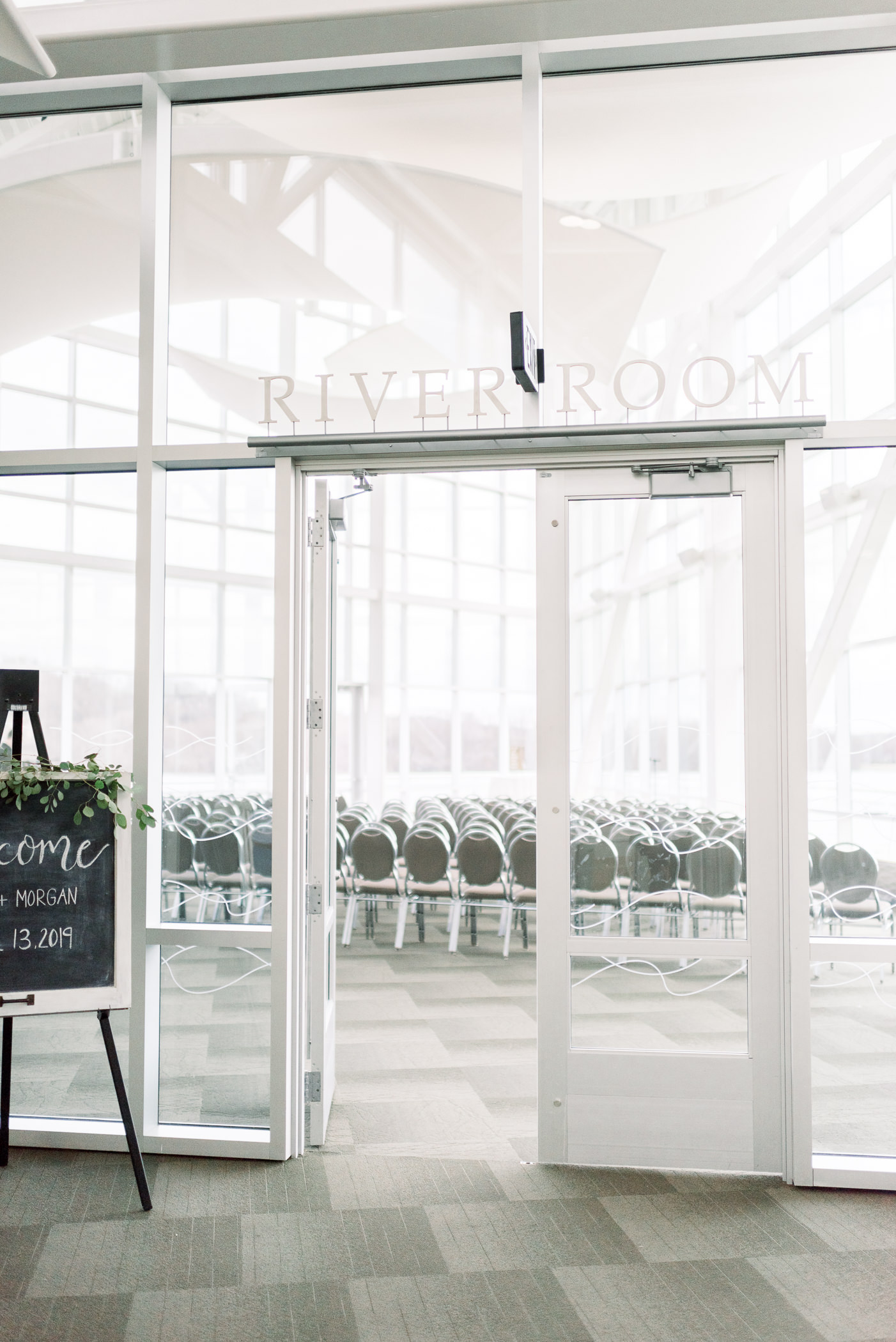 Grand River Center Wedding Photographers - Larissa Marie Photography