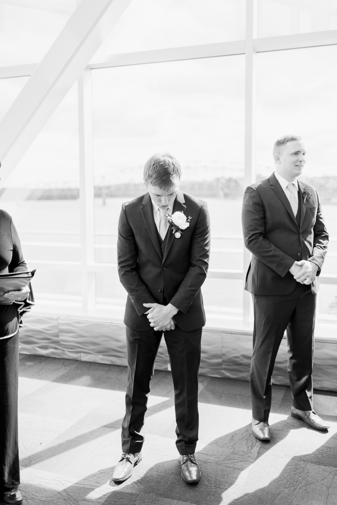 Grand River Center Wedding Photographers - Larissa Marie Photography