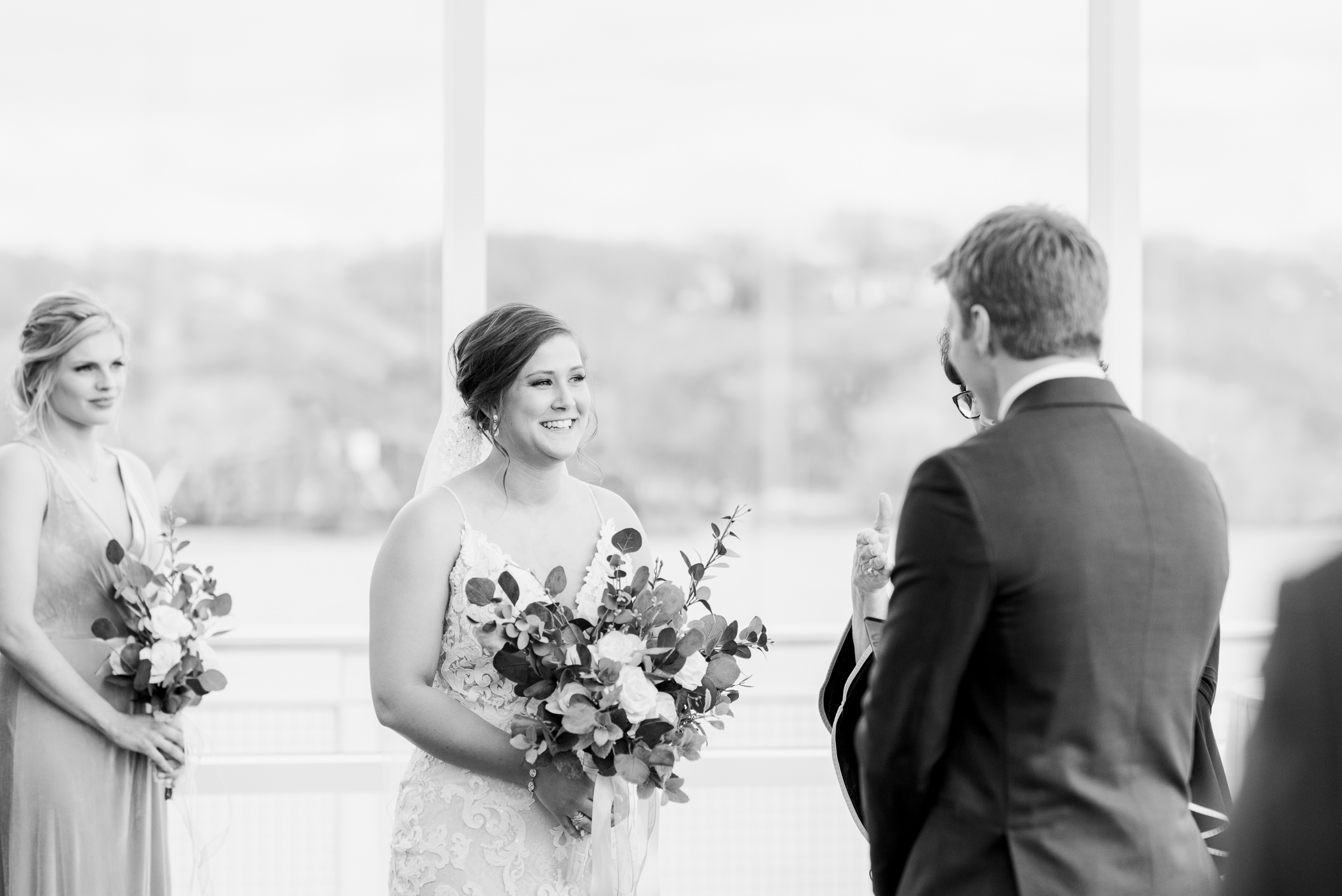 Grand River Center Wedding Photographers - Larissa Marie Photography