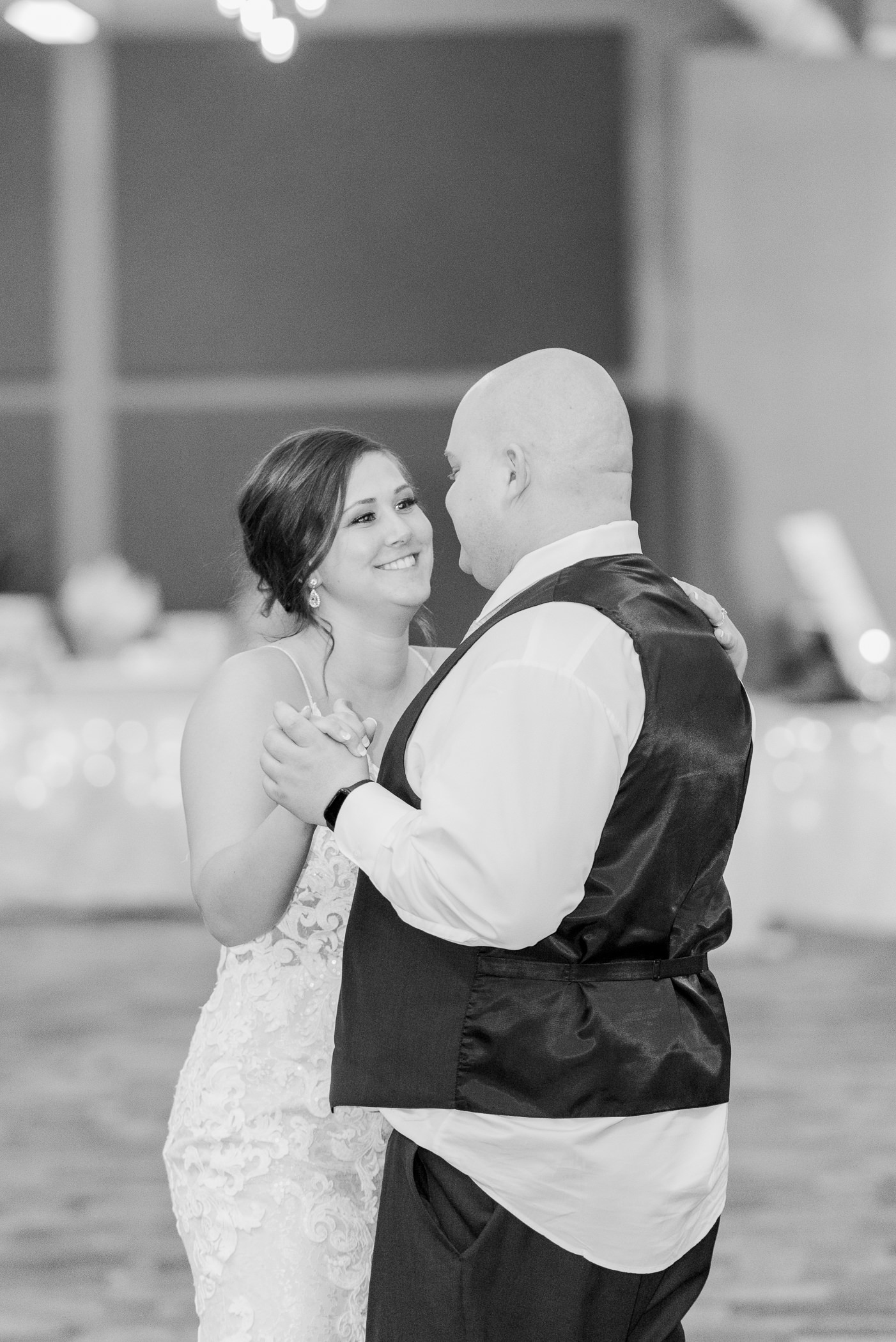 Peosta Community Centre Wedding Photographers - Larissa Marie Photography