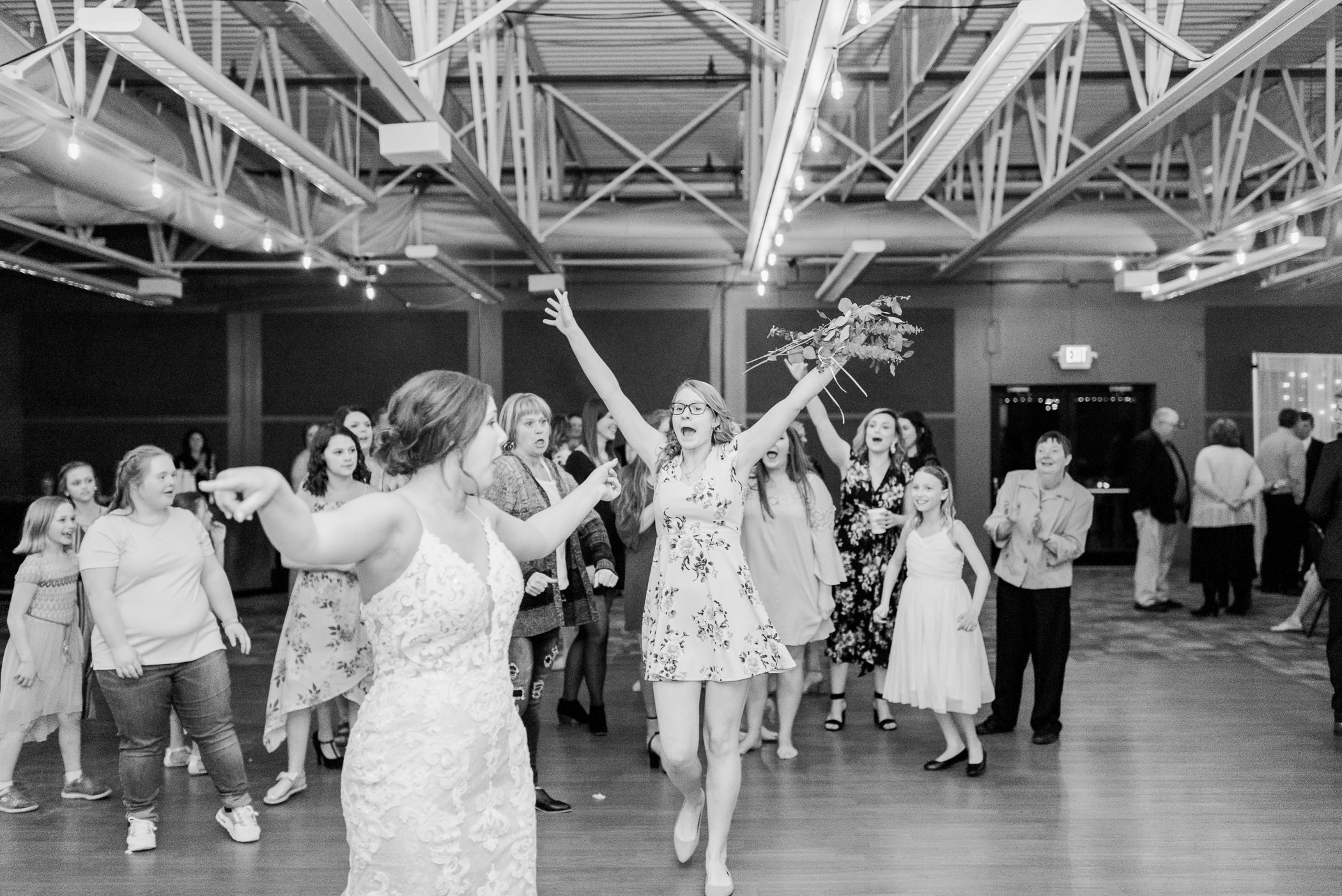 Peosta Community Centre Wedding Photographers - Larissa Marie Photography