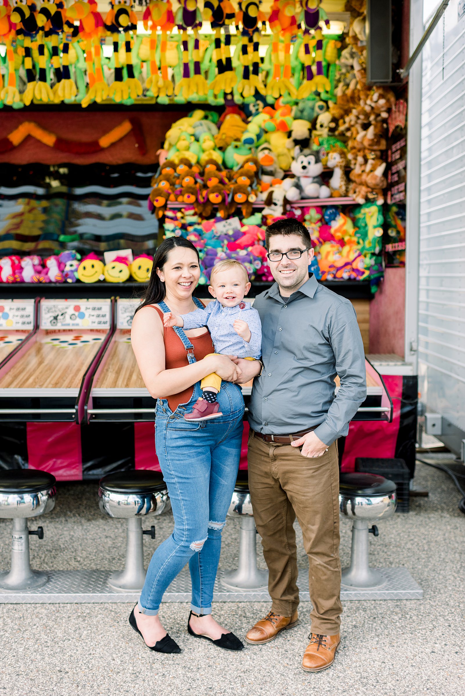 Madison, WI Carnival Maternity Session - Larissa Marie Photograhy