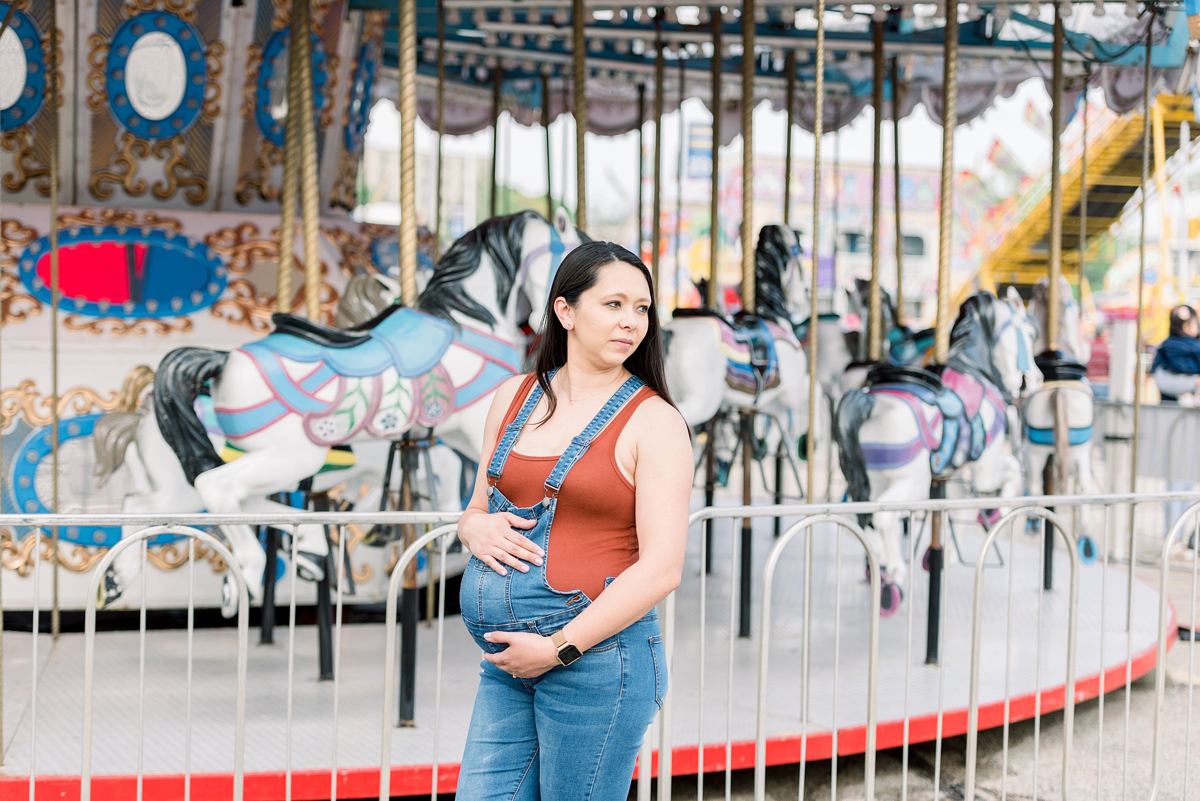 Madison, WI Carnival Maternity Session - Larissa Marie Photograhy