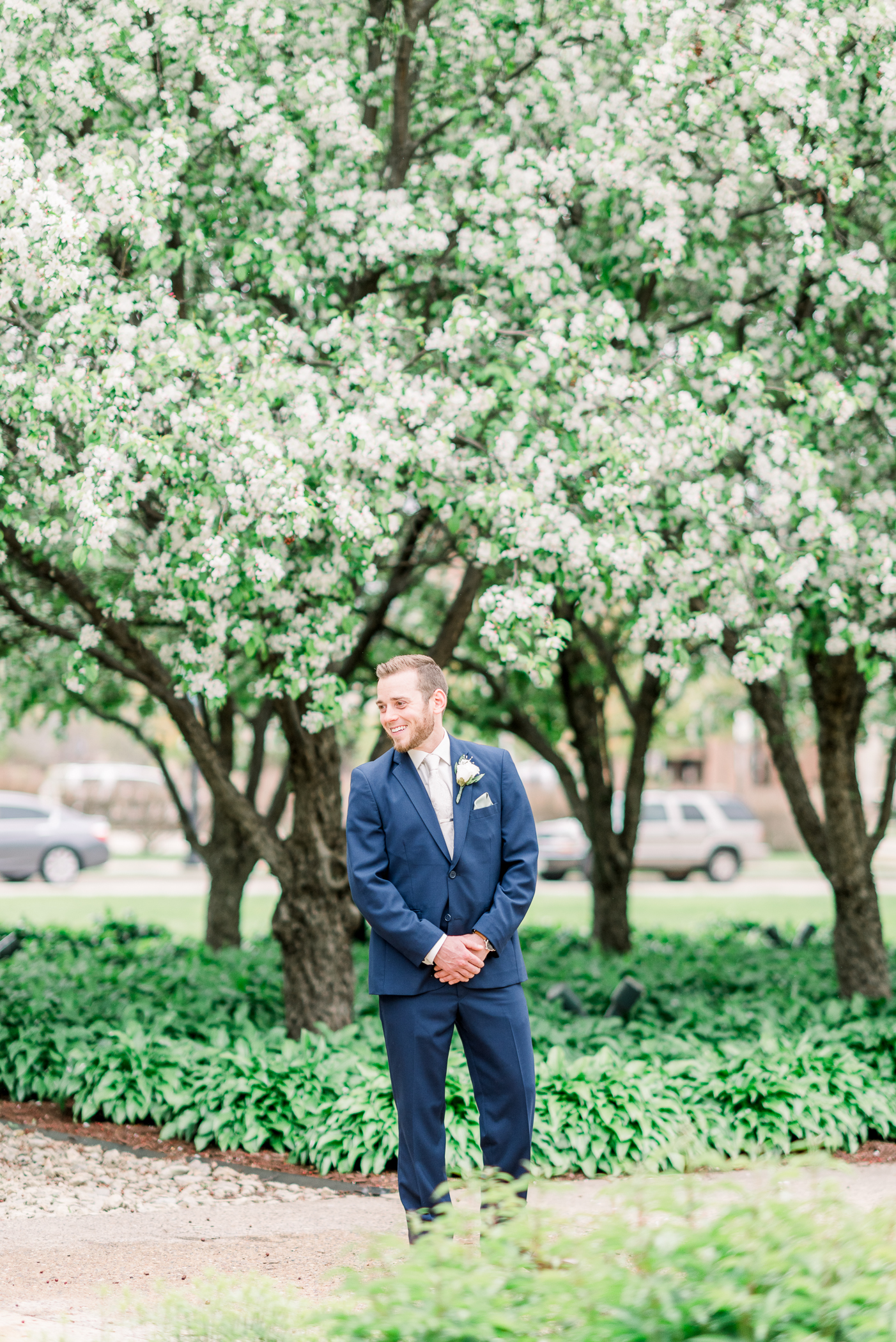 Dubuque, IA Wedding Photographers - Larissa Marie Photography