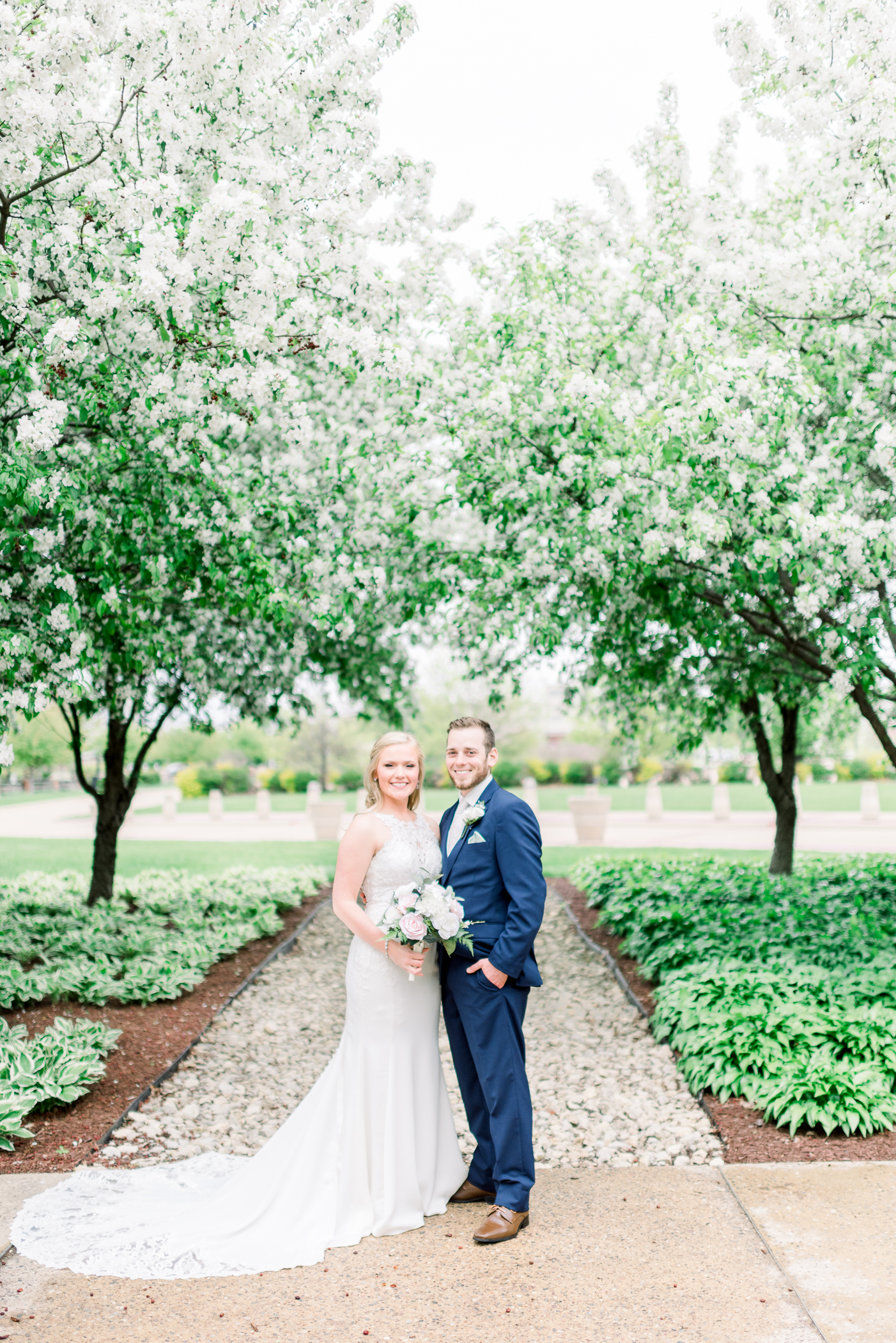 Dubuque, IA Wedding Photographers - Larissa Marie Photography