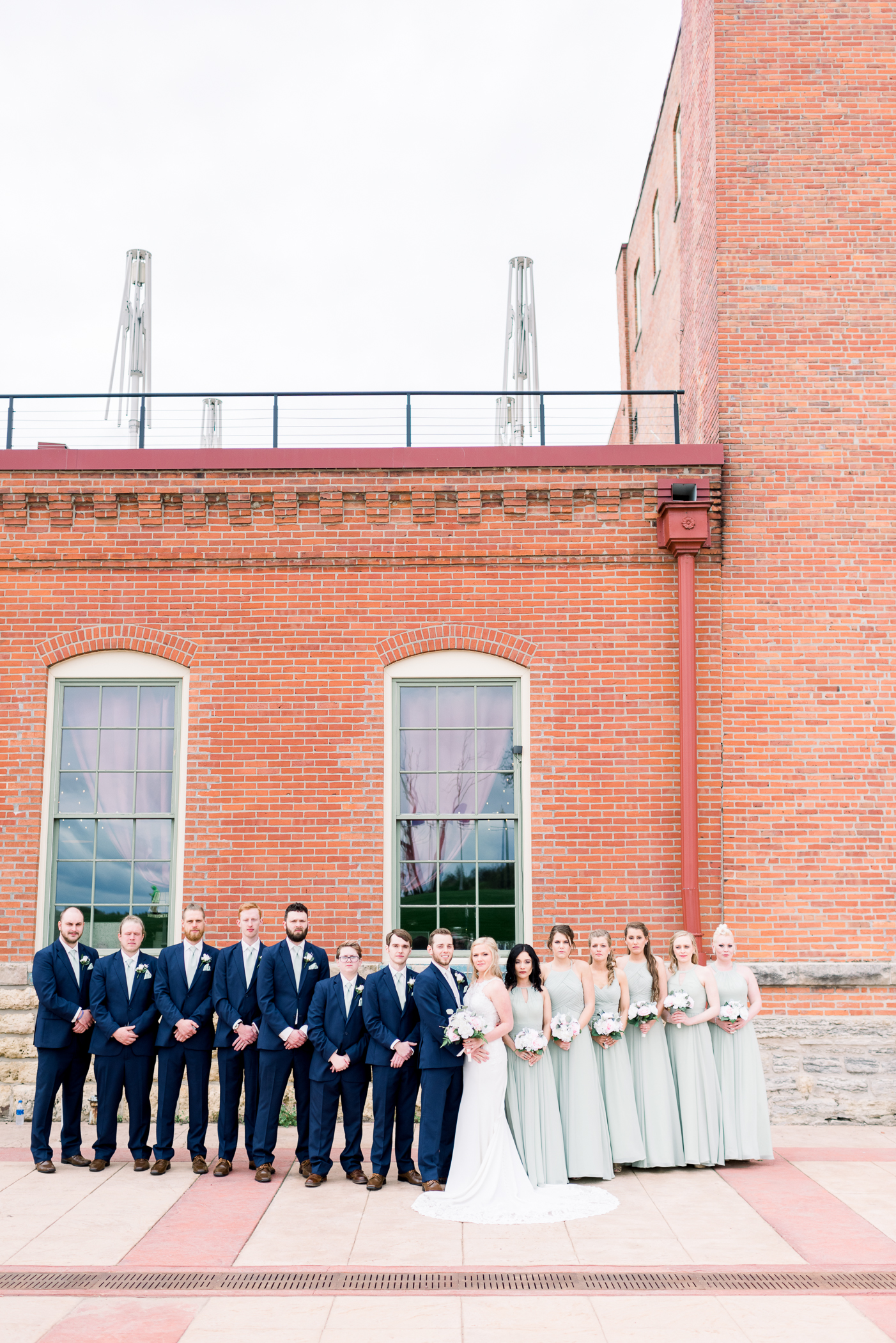 Dubuque, IA Wedding Photographers - Larissa Marie Photography