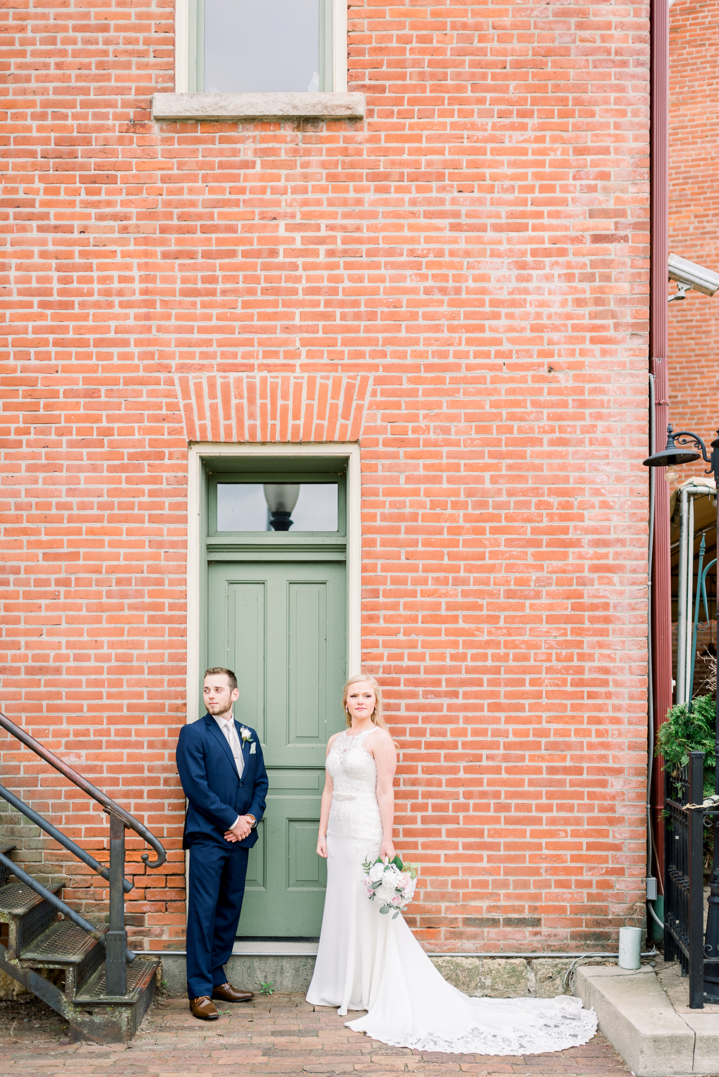 Dubuque, IA Wedding Photographers - Larissa Marie Photography