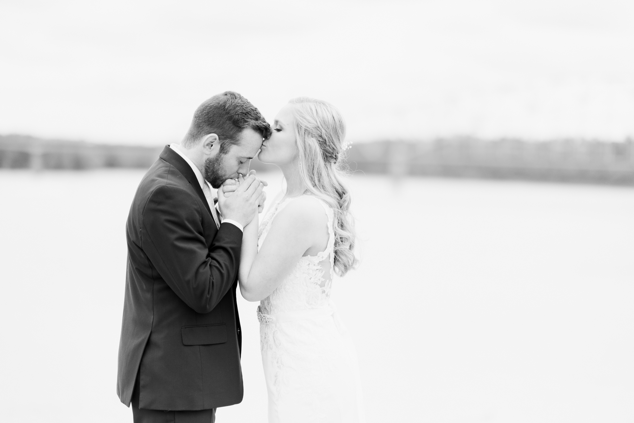 Dubuque, IA Wedding Photographers - Larissa Marie Photography