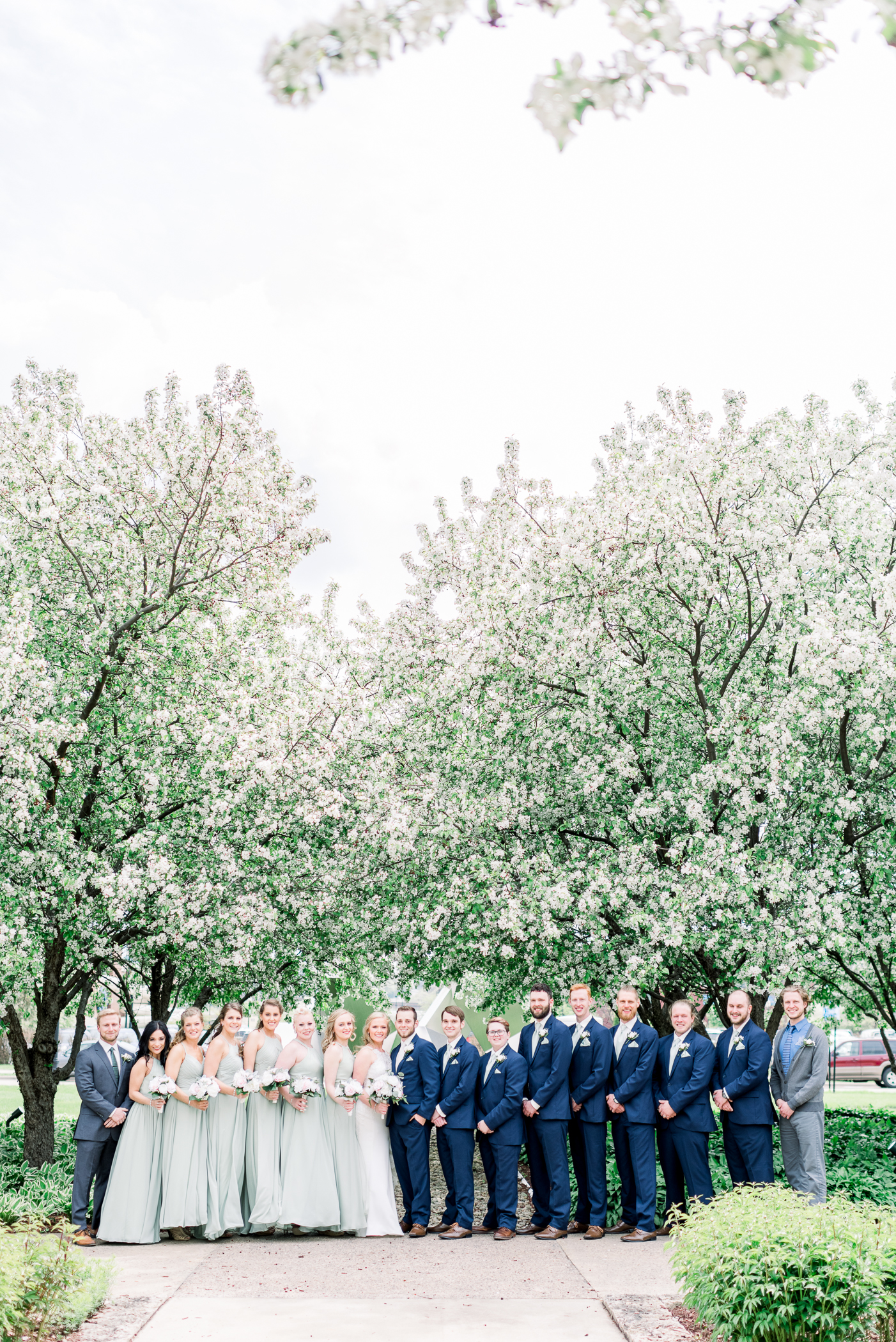 Dubuque, IA Wedding Photographers - Larissa Marie Photography